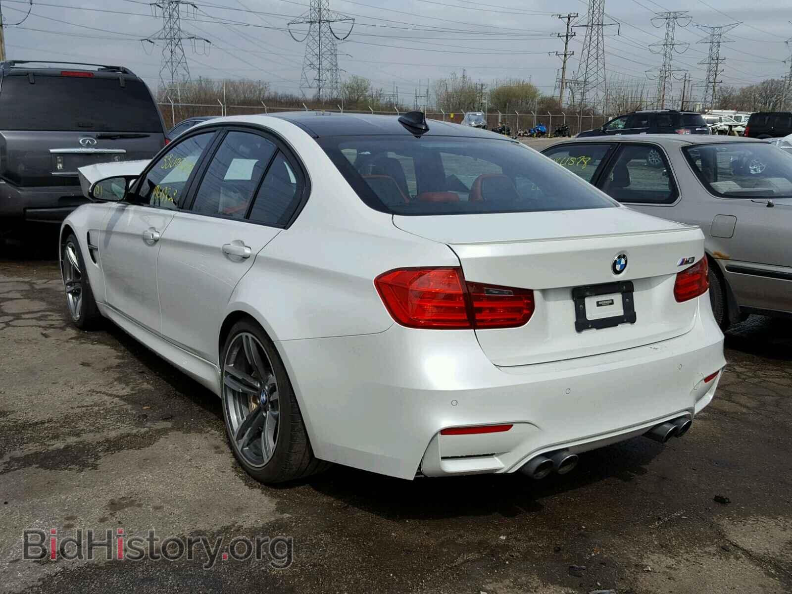 2015 BMW M3 - VIN: WBS3C9C54FJ276046 - Фото 3