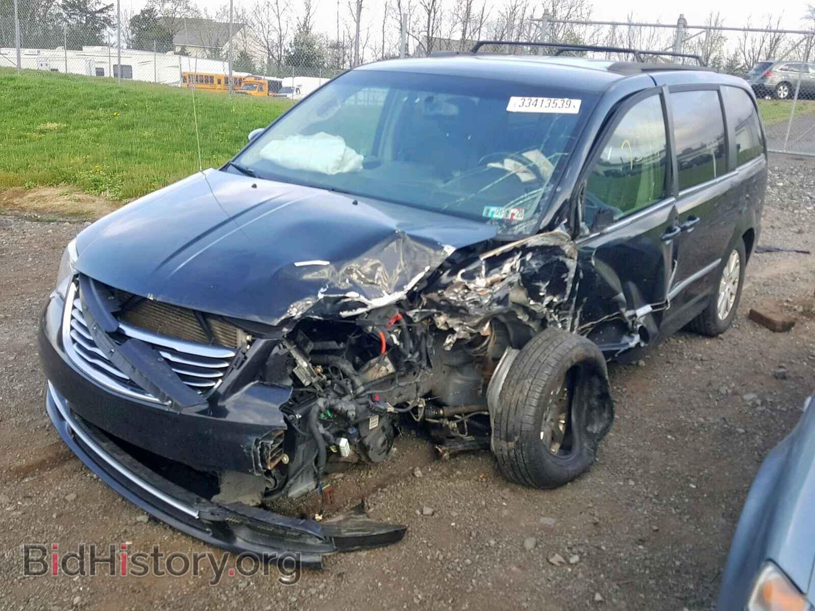 2013 CHRYSLER TOWN & COU - VIN: 2C4RC1BG0DR614332 - Фото 2