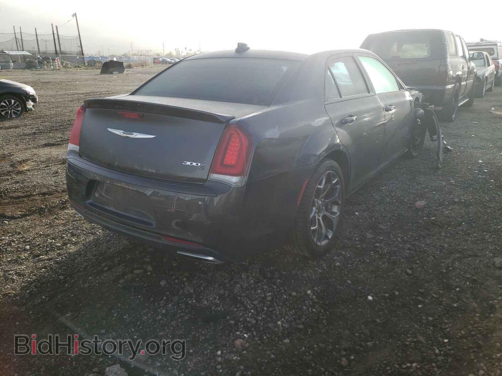 2018 CHRYSLER 300 - VIN: 2C3CCABG2JH266402 - Фото 4