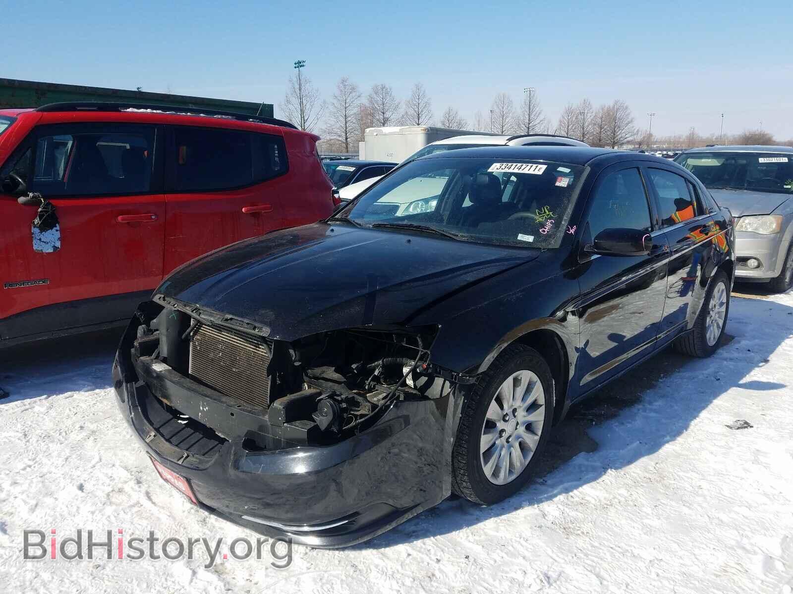 2012 CHRYSLER 200 - VIN: 1C3CCBAB2CN241067 - Фото 2