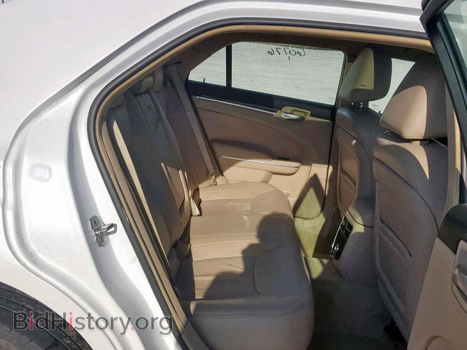 2011 CHRYSLER 300 - VIN: 2C3CA5CG9BH530115 - Фото 6