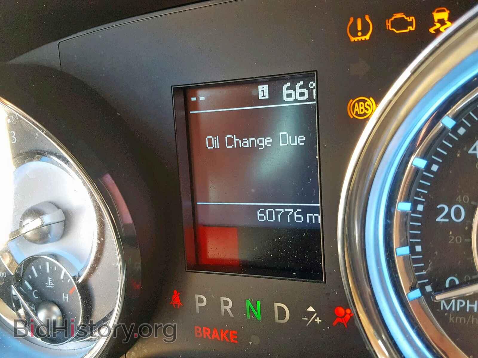 2011 CHRYSLER 300 - VIN: 2C3CA5CG9BH530115 - Фото 8