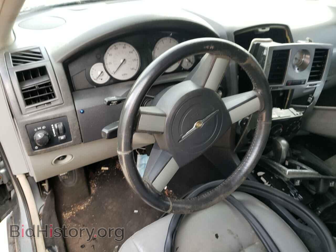 2007 CHRYSLER 300 - VIN: 2C3KA53G97H696430 - Фото 9