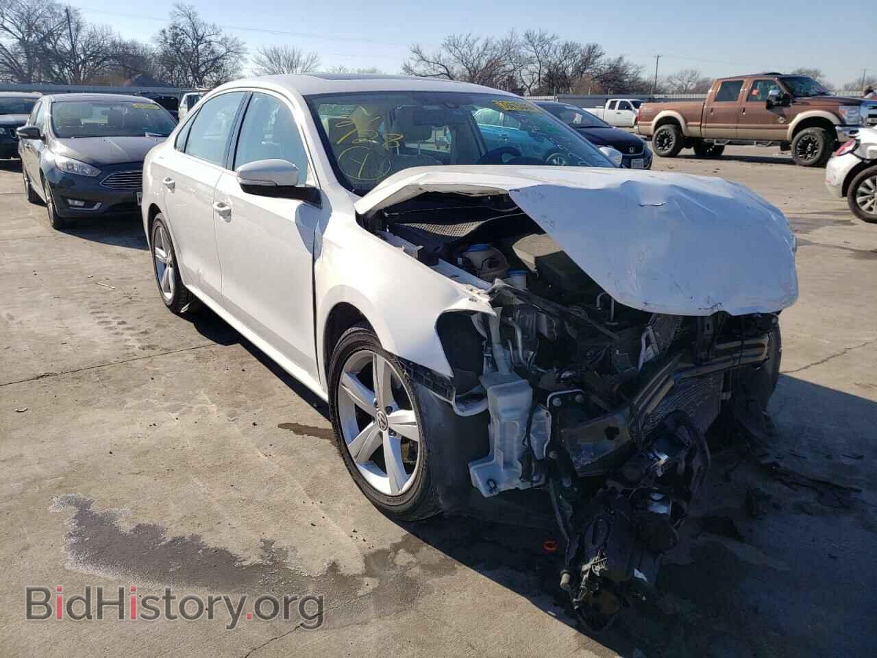 Photo 1VWBH7A37DC076545 - VOLKSWAGEN PASSAT 2013