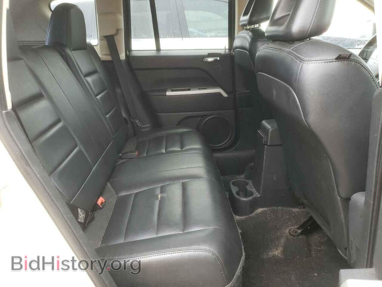 2008 JEEP COMPASS - VIN: 1J8FT57W48D708175 - Фото 6
