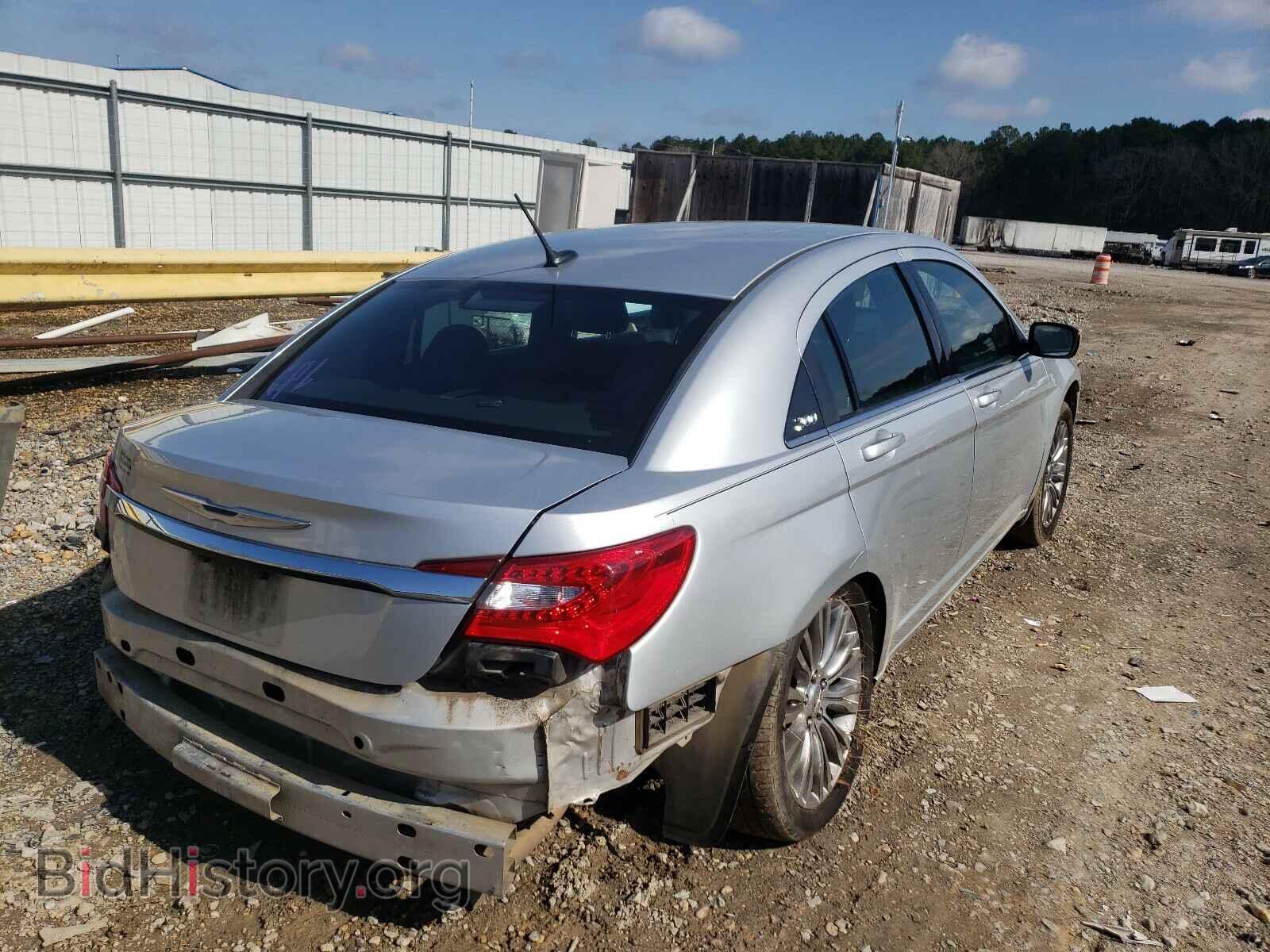 2012 CHRYSLER 200 - VIN: 1C3CCBAB6CN257076 - Фото 4