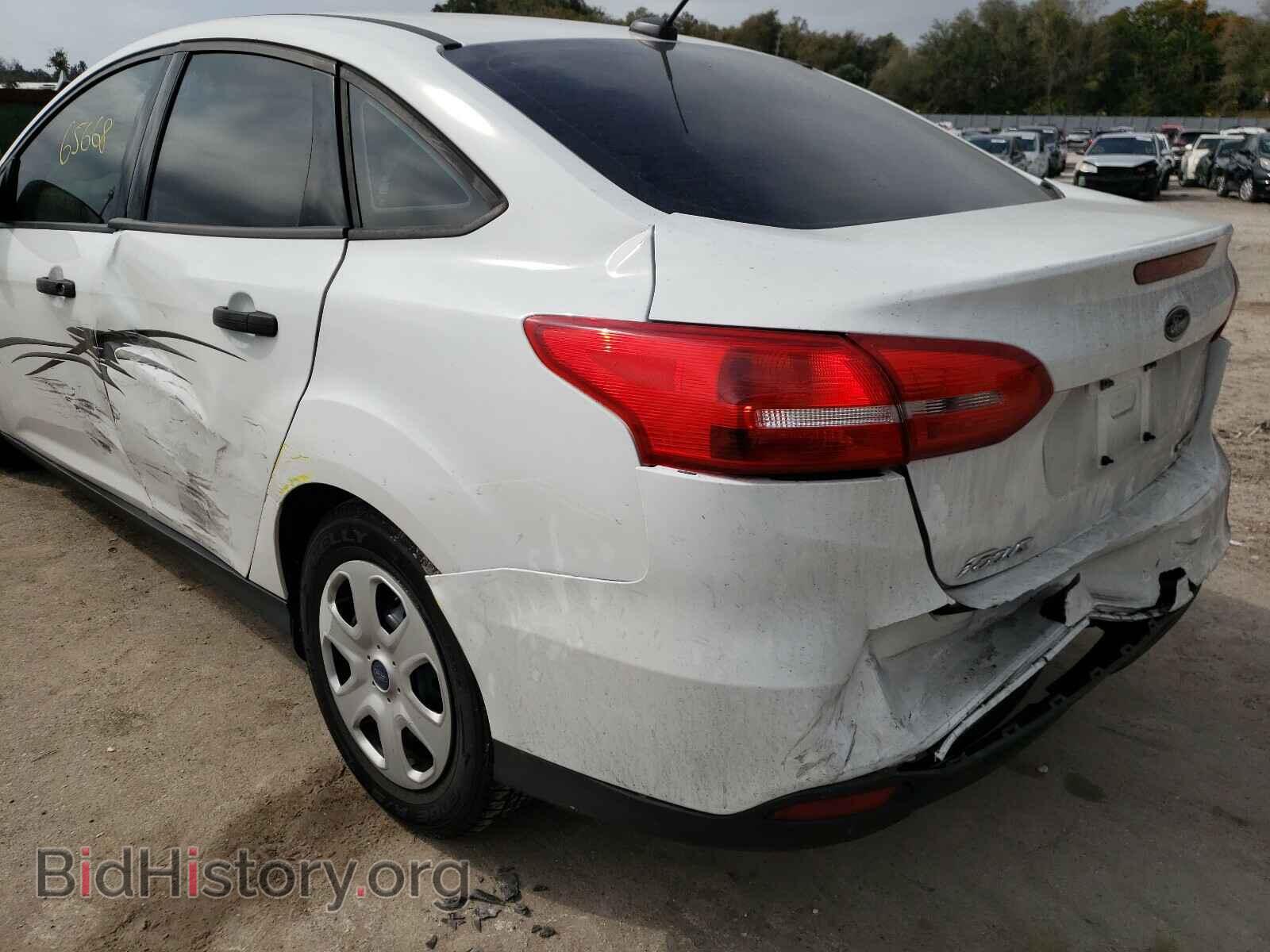 2016 FORD FOCUS - VIN: 1FADP3E21GL215880 - Photo 9