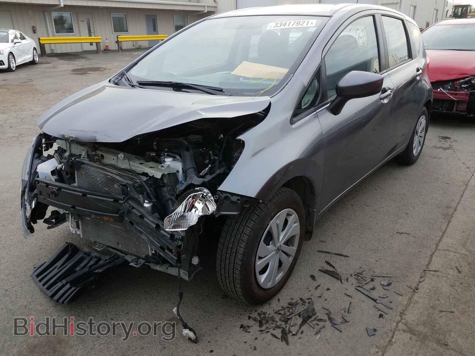 2018 NISSAN VERSA - VIN: 3N1CE2CP8JL359011 - Фото 2