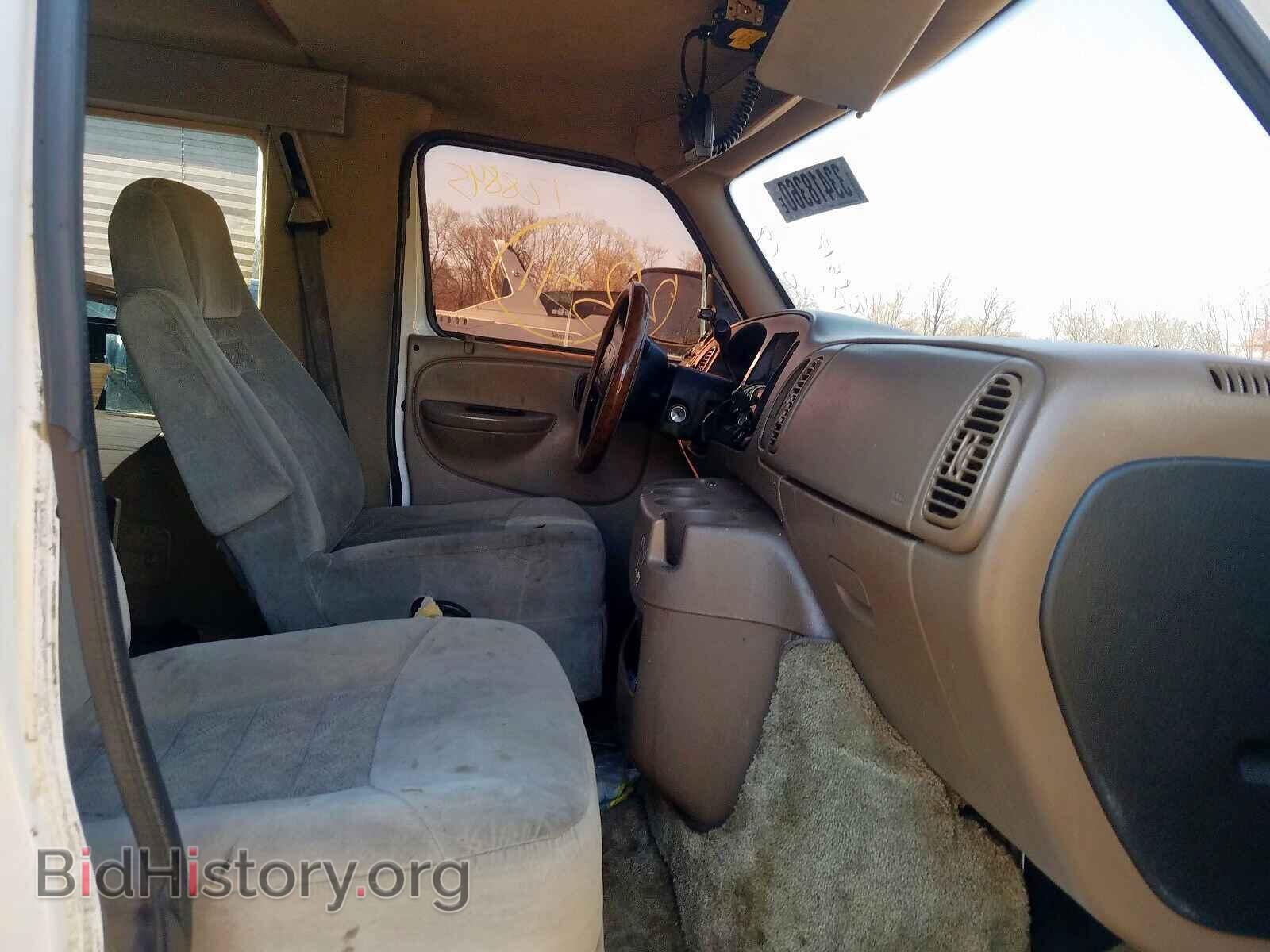 2002 DODGE RAM VAN - VIN: 2B6HB11X62K124990 - Photo 5