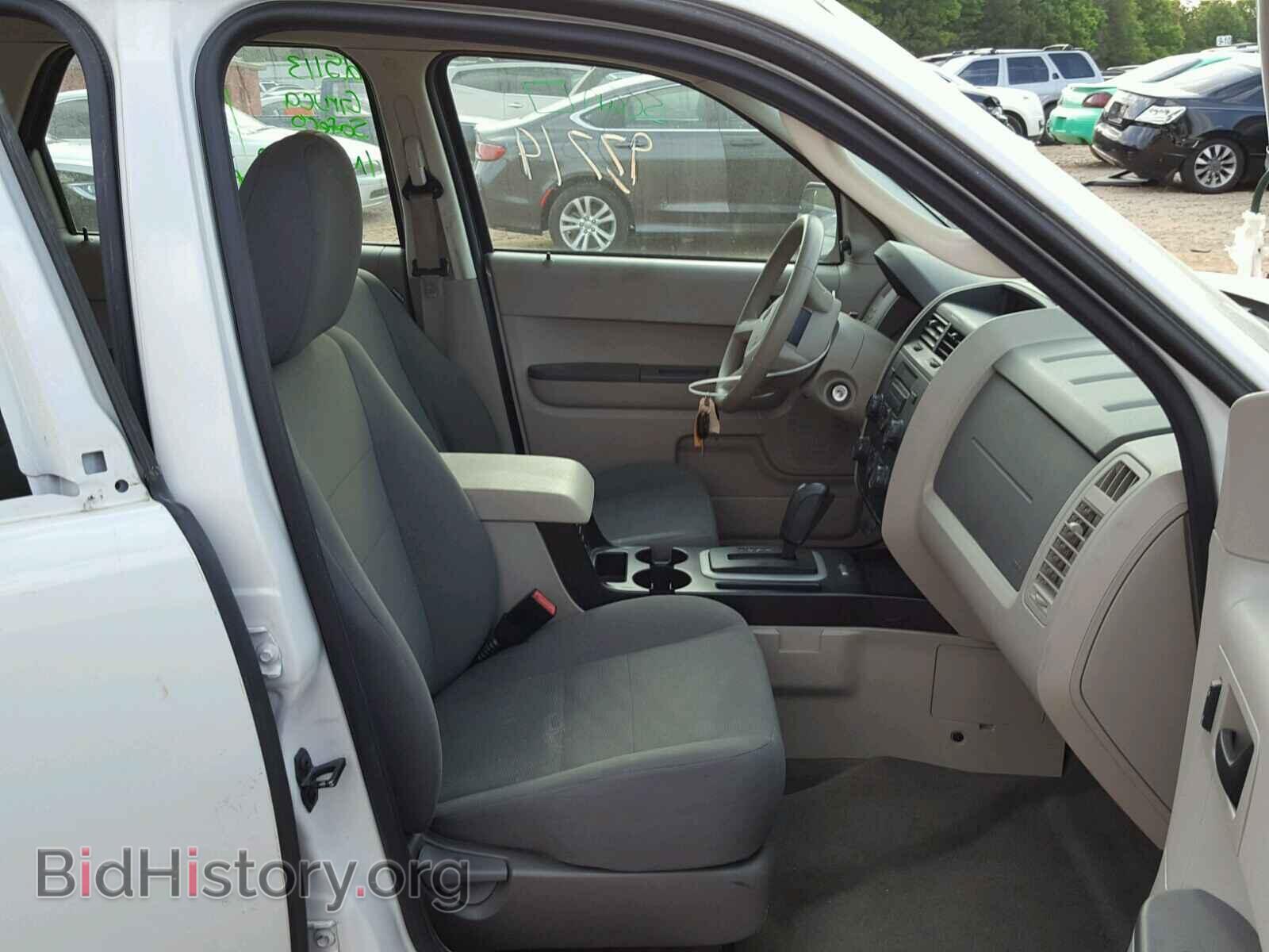 2011 FORD ESCAPE - VIN: 1FMCU0C75BKB01497 - Фото 5