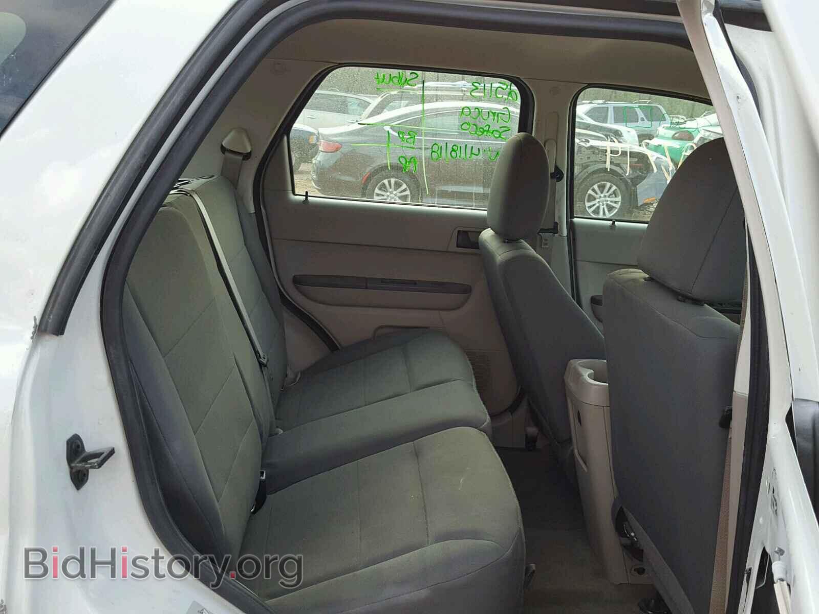 2011 FORD ESCAPE - VIN: 1FMCU0C75BKB01497 - Фото 6