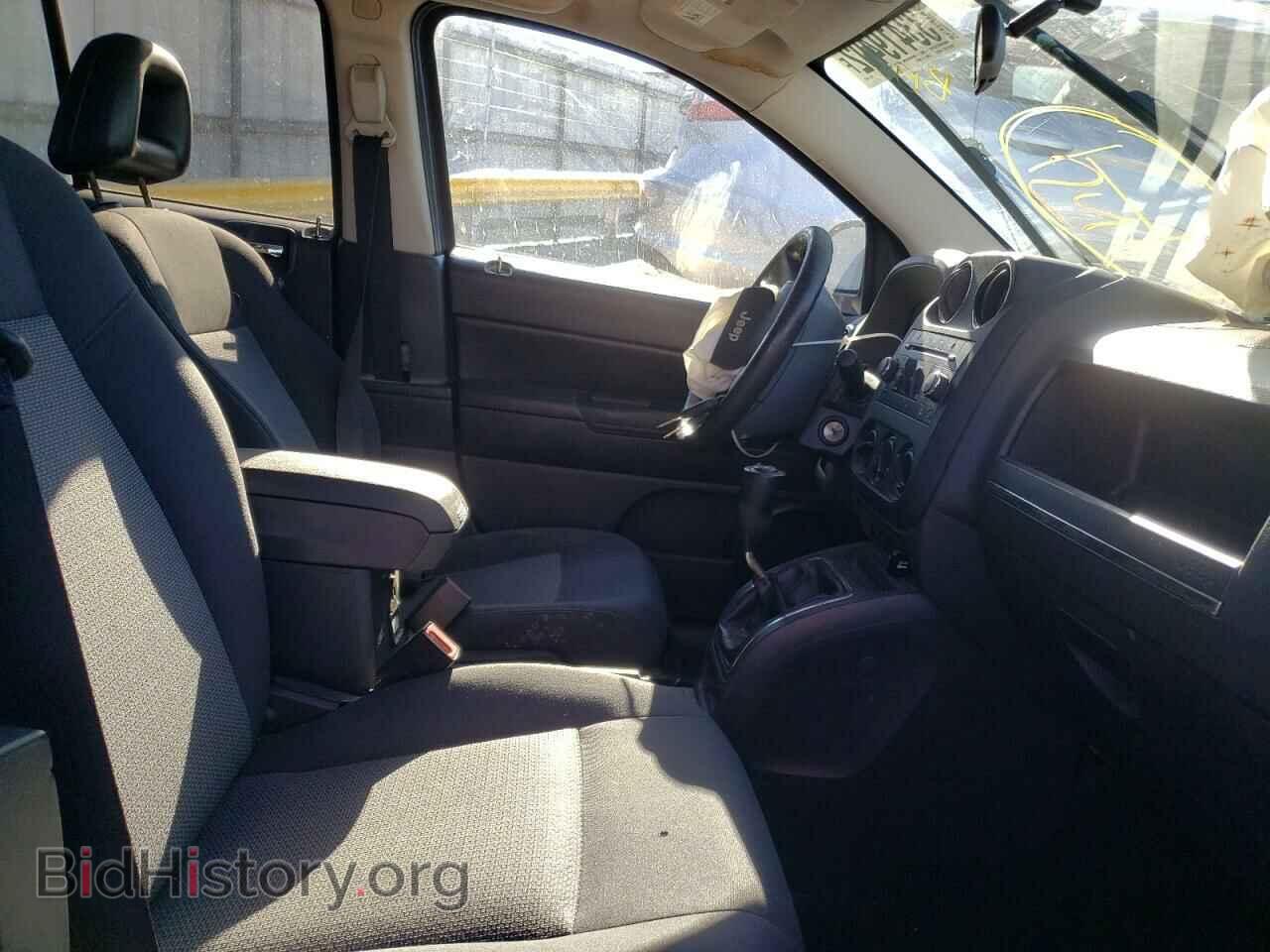 2009 JEEP COMPASS - VIN: 1J4FT47B89D120421 - Photo 5
