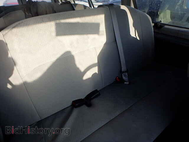 2010 FORD ECONOLINE - VIN: 1FBSS3BL6ADA82990 - Фото 6