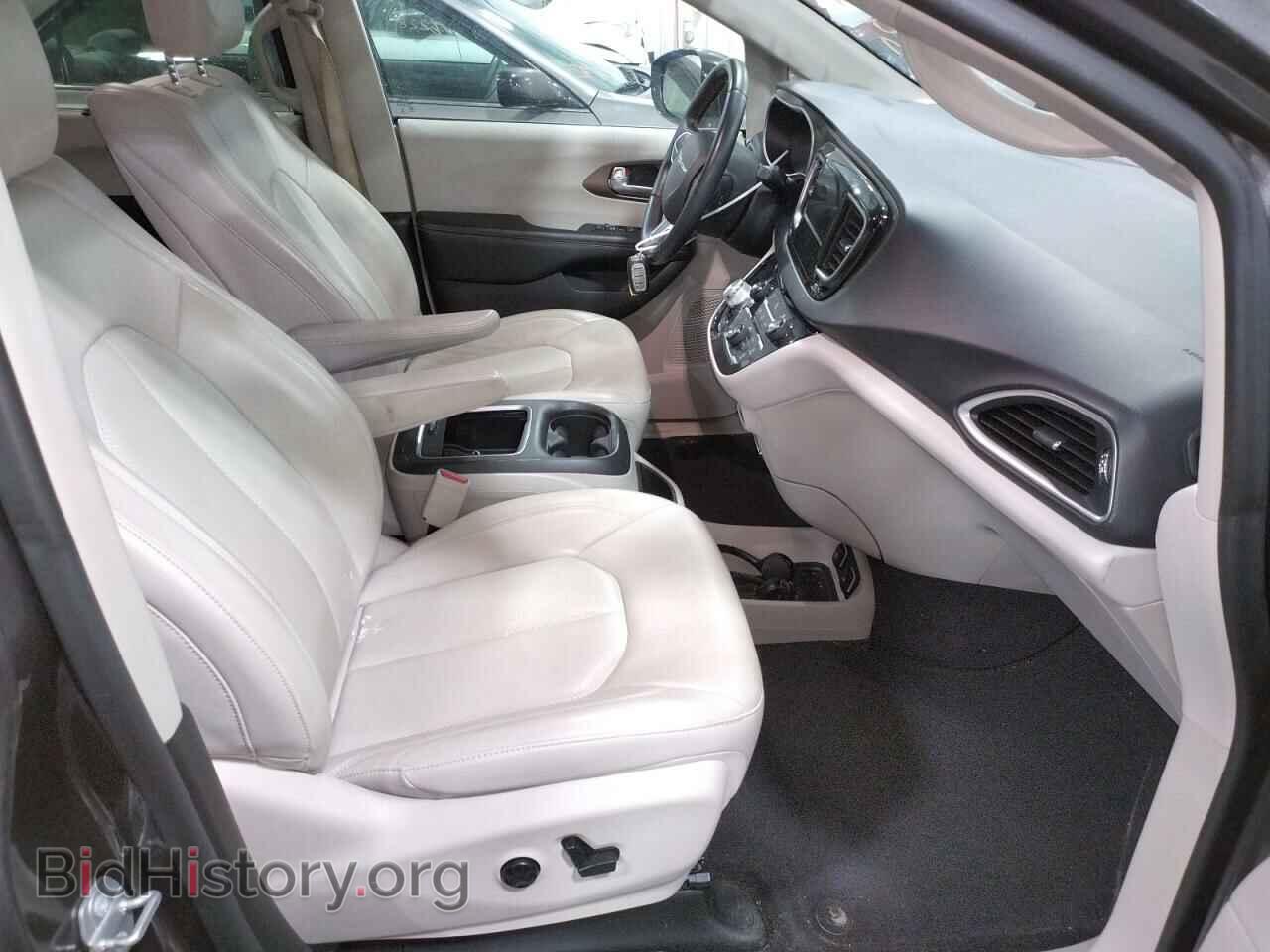 2017 CHRYSLER PACIFICA - VIN: 2C4RC1EG6HR763975 - Фото 5