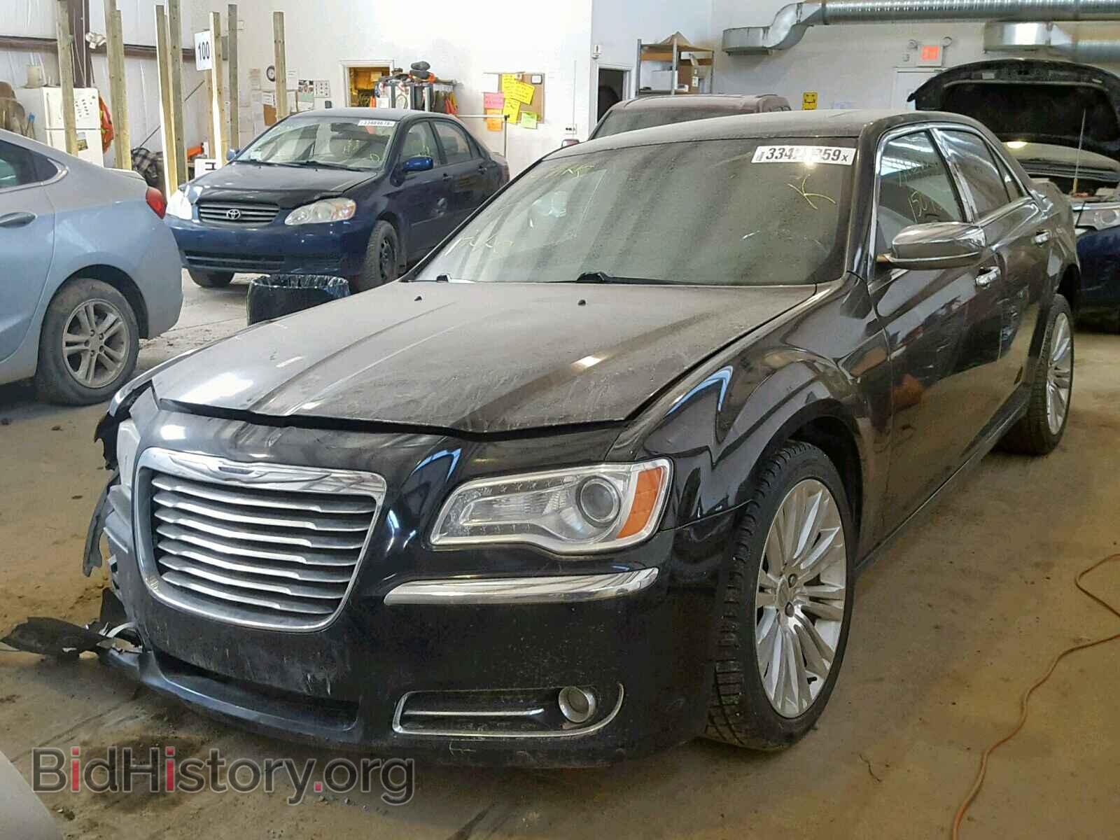 2012 CHRYSLER 300 - VIN: 2C3CCACG9CH306640 - Фото 2