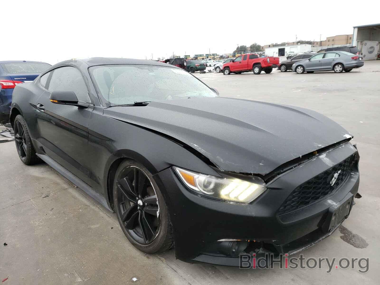 Photo 1FA6P8TH0F5310950 - FORD MUSTANG 2015