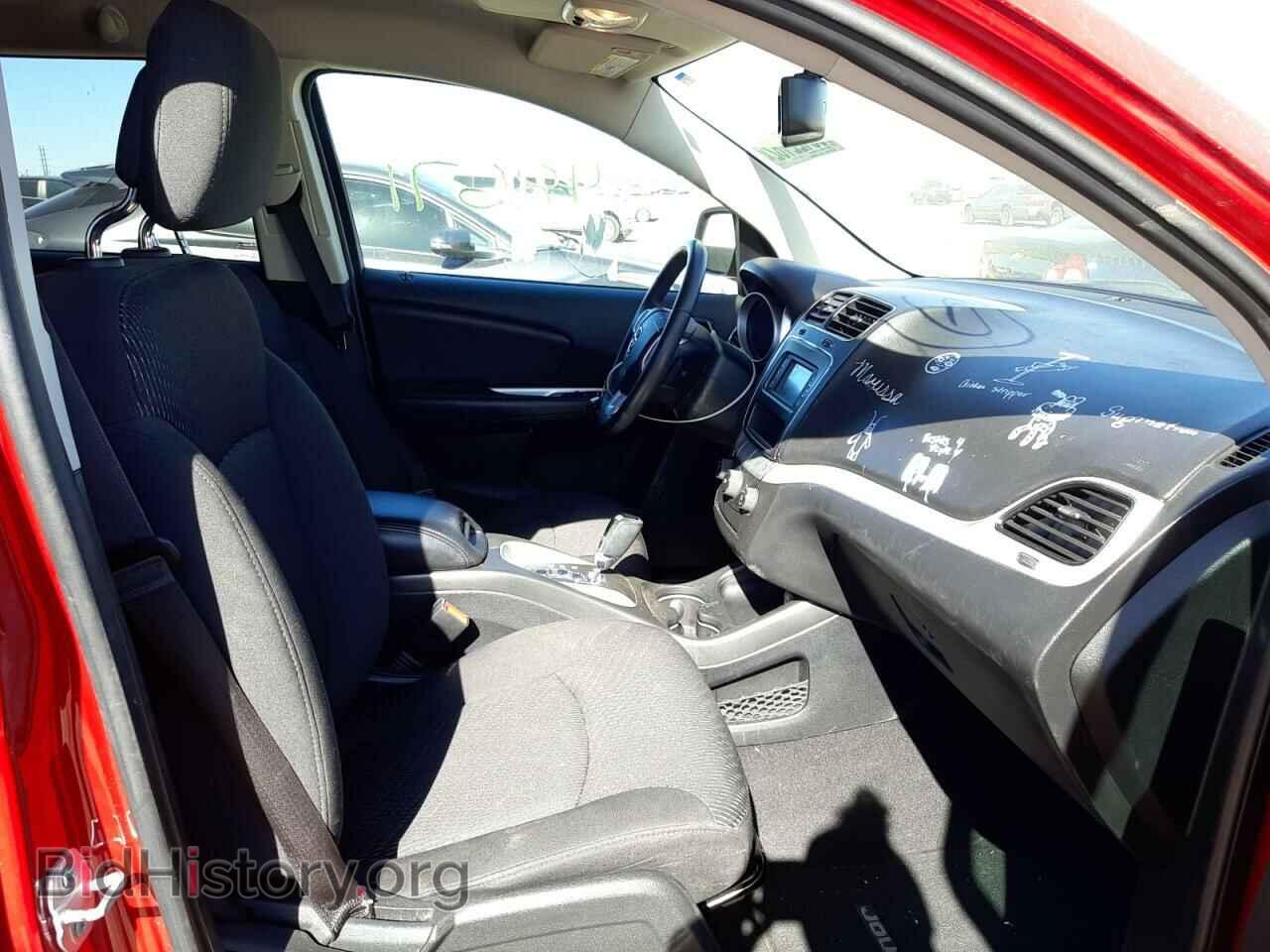 2017 DODGE JOURNEY - VIN: 3C4PDCAB4HT677538 - Фото 5