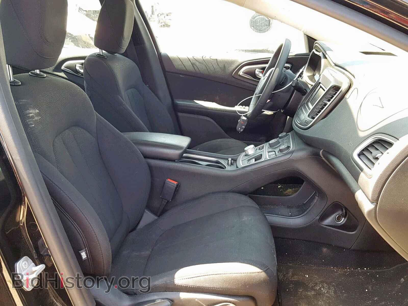 2016 CHRYSLER 200 - VIN: 1C3CCCAB6GN104130 - Photo 5