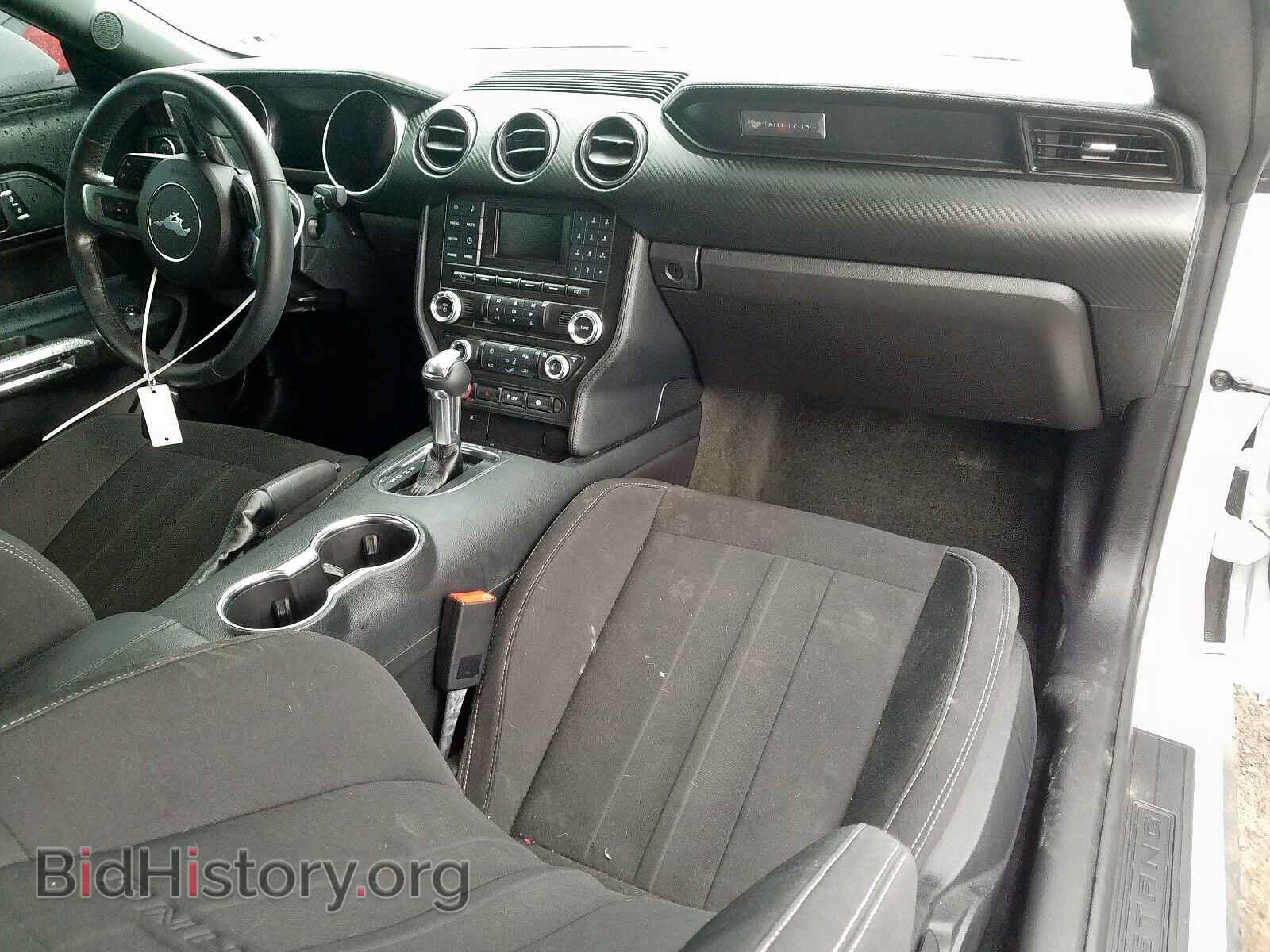 2018 FORD MUSTANG - VIN: 1FA6P8TH2J5114548 - Фото 9