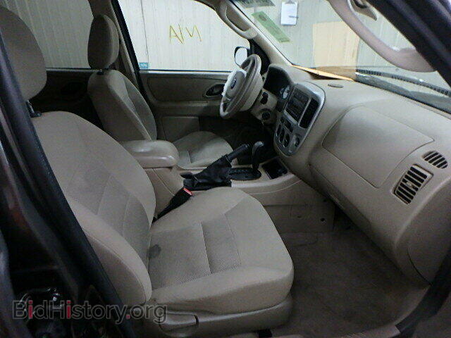 2007 FORD ESCAPE - VIN: 1FMYU03167KB35862 - Фото 5