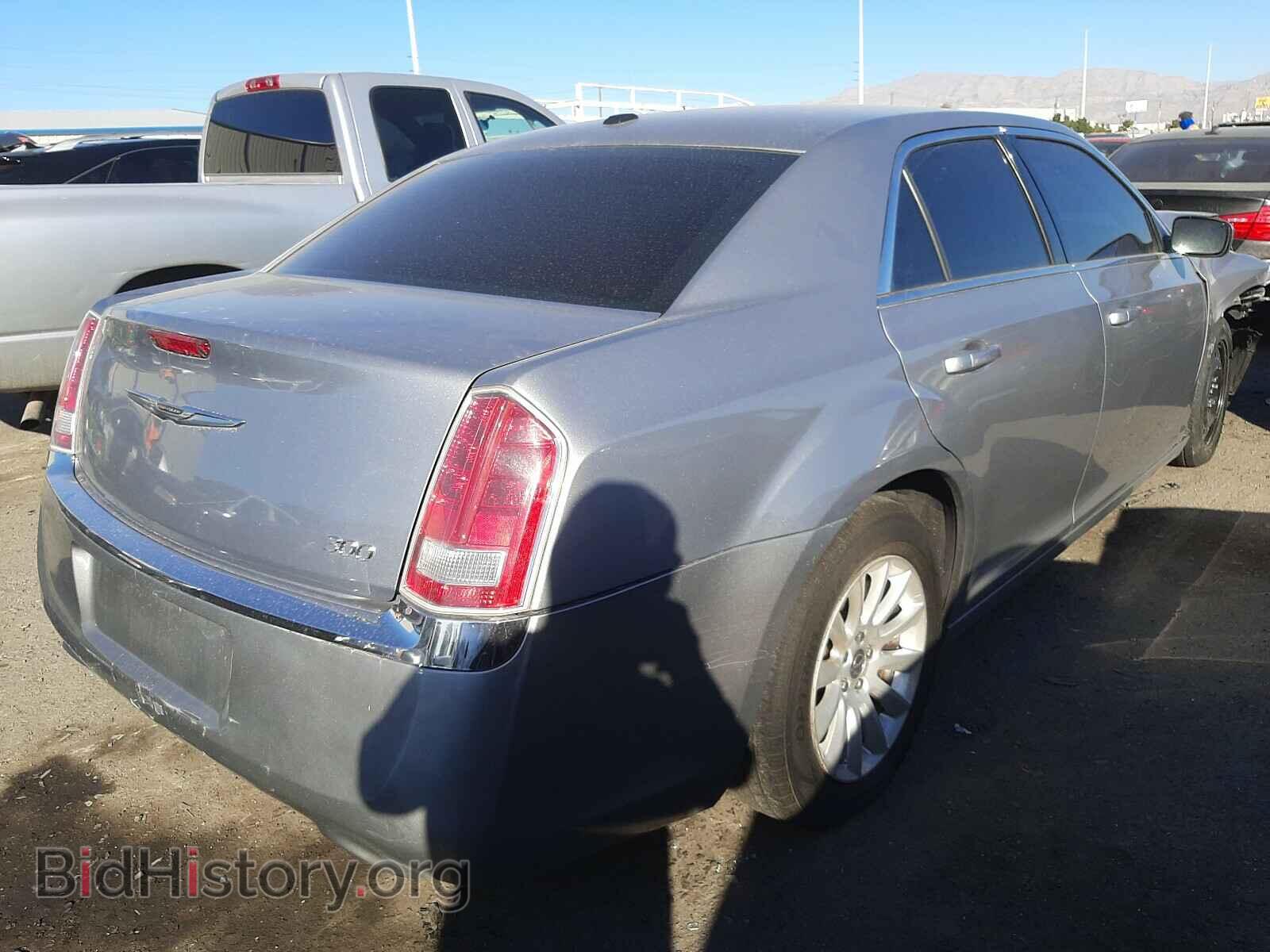 2014 CHRYSLER 300 - VIN: 2C3CCAAG5EH169802 - Фото 4