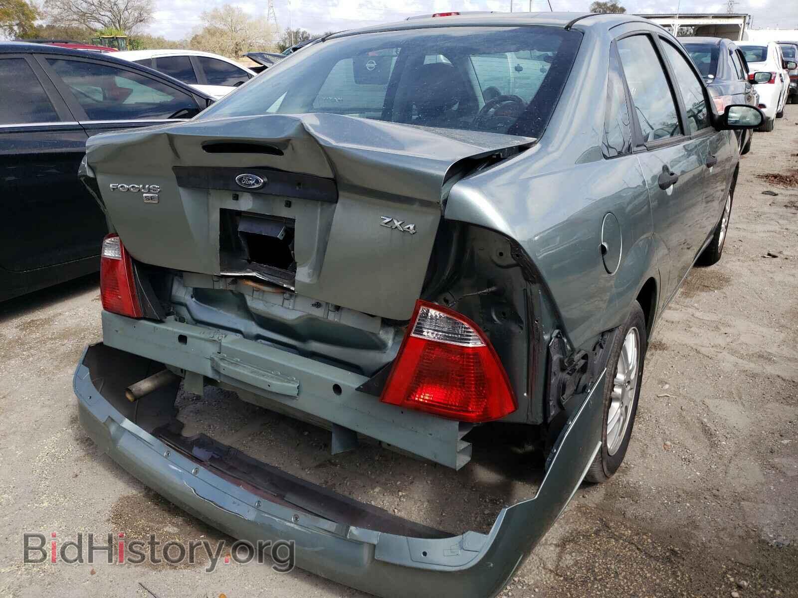 2006 FORD FOCUS - VIN: 1FAFP34N06W106232 - Фото 4