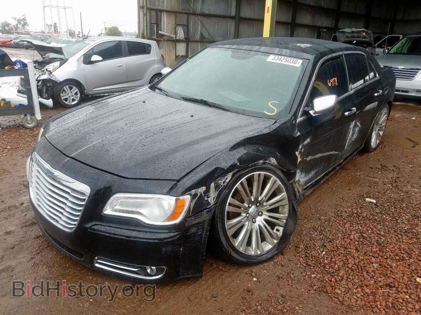 2014 CHRYSLER 300 - VIN: 2C3CCAEG1EH144275 - Фото 2
