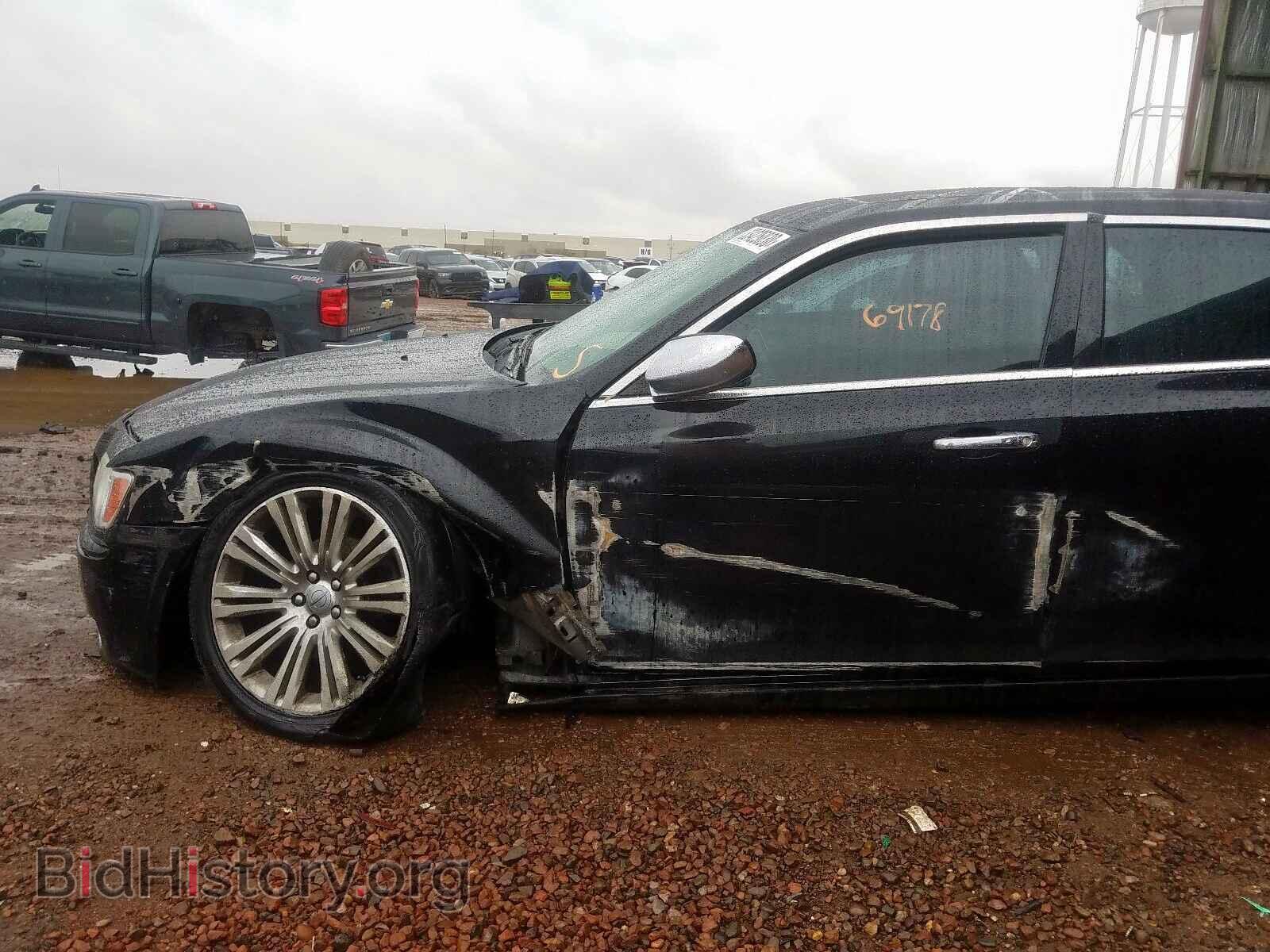 2014 CHRYSLER 300 - VIN: 2C3CCAEG1EH144275 - Фото 9