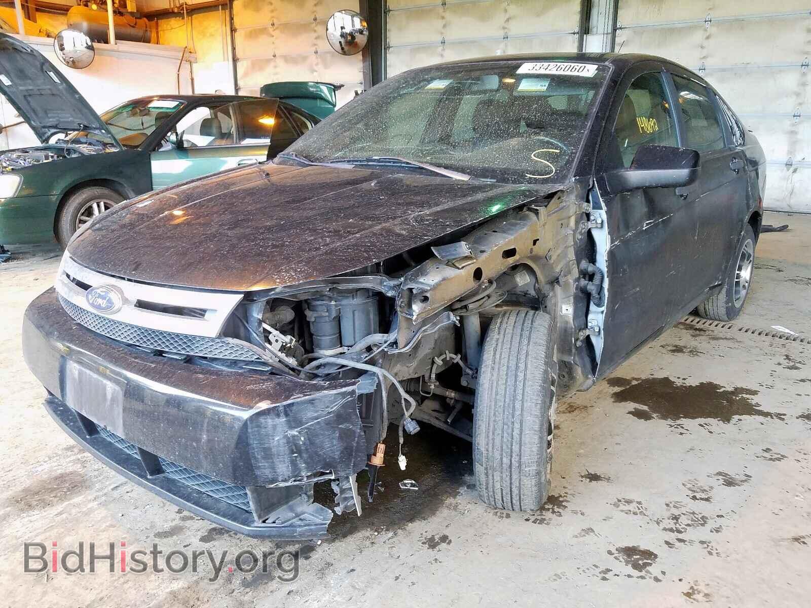 2009 FORD FOCUS - VIN: 1FAHP36N79W194352 - Фото 2