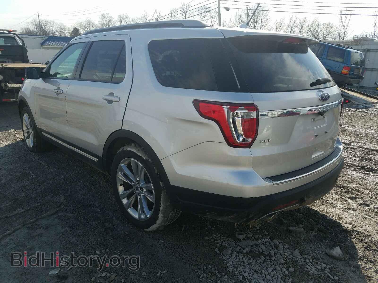 2018 FORD EXPLORER - VIN: 1FM5K8D85JGB28723 - Фото 3