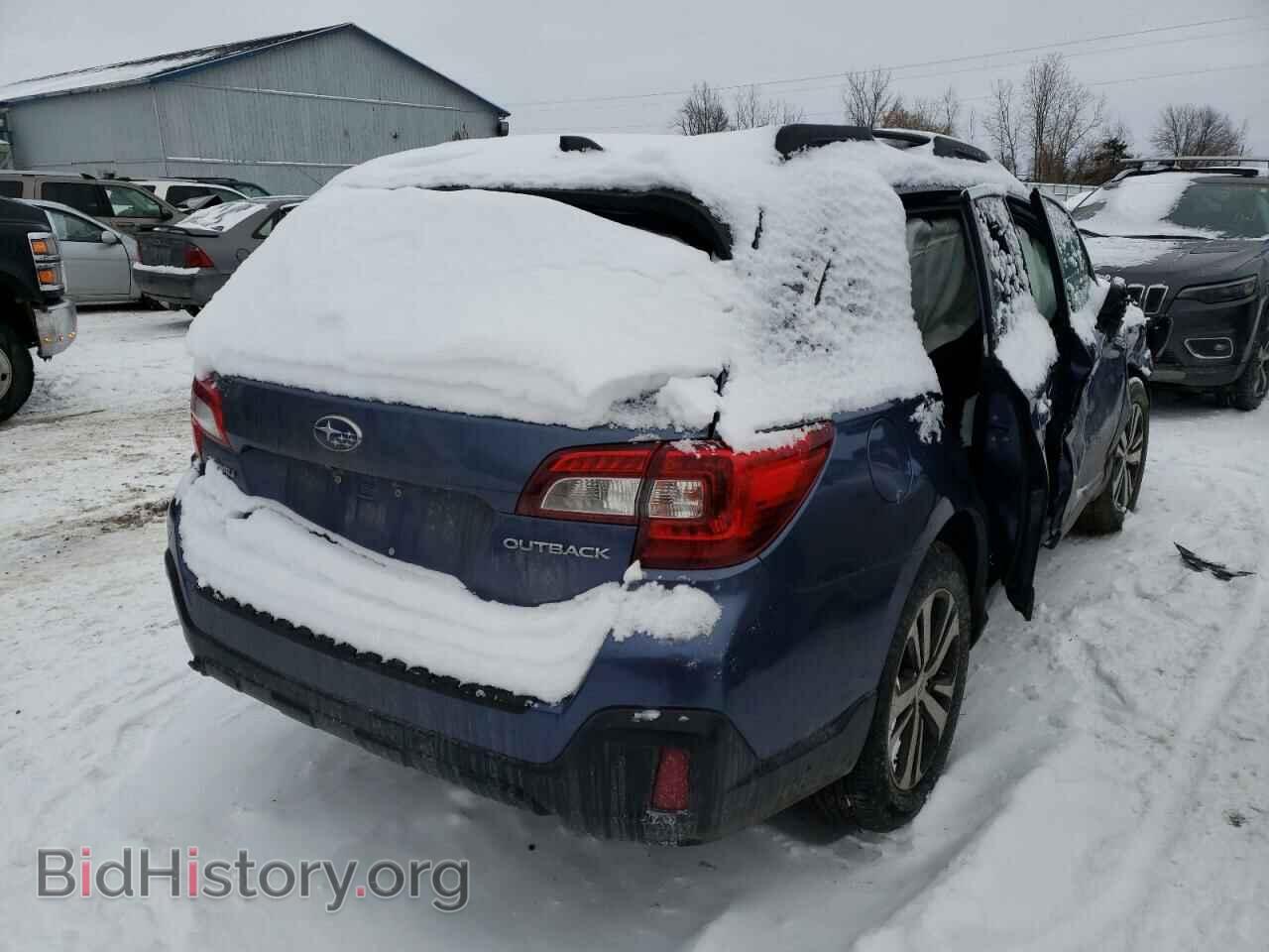 2018 SUBARU OUTBACK - VIN: 4S4BSANC5J3368195 - Фото 4