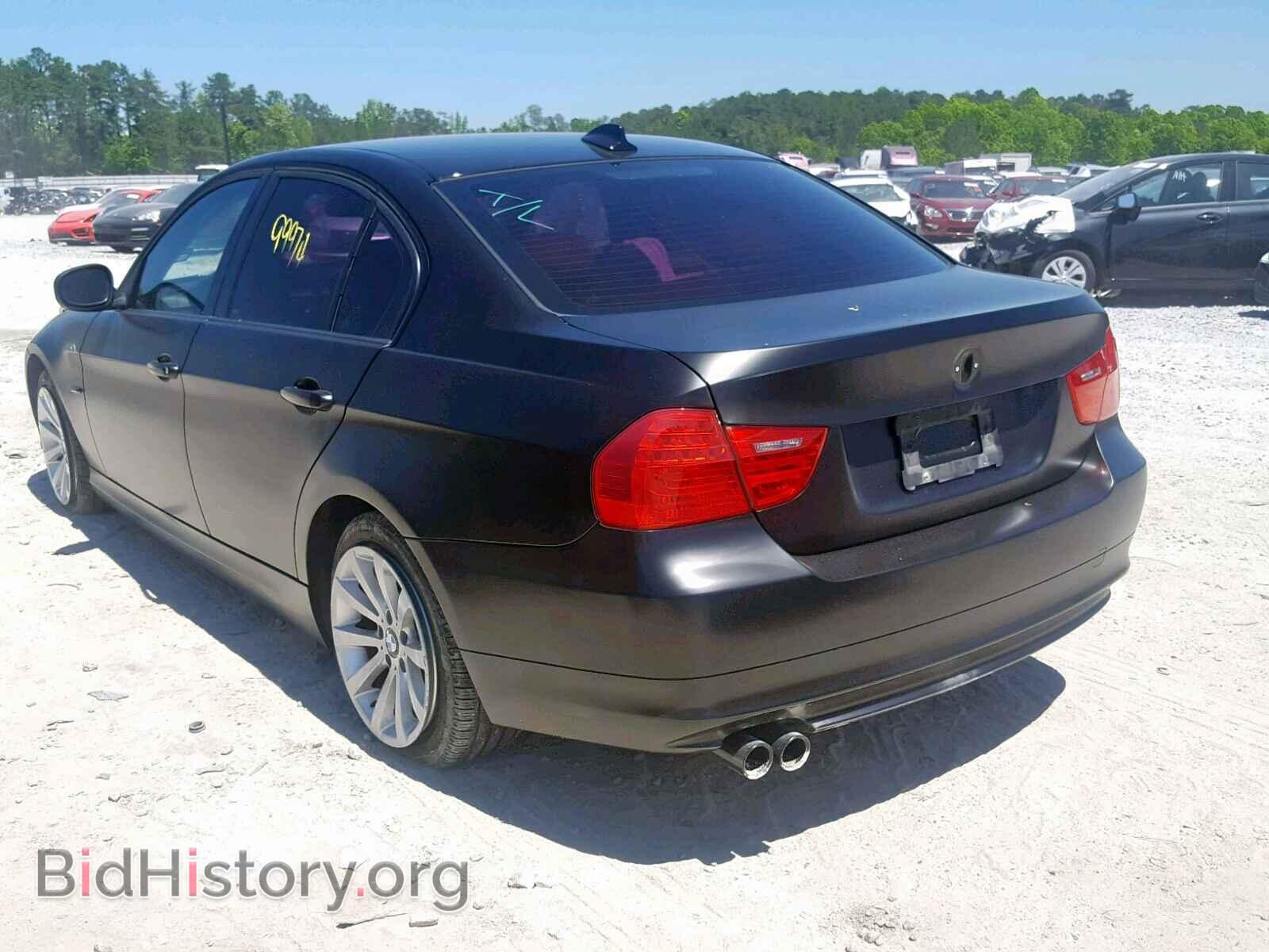 2011 BMW 328 I - VIN: WBAPH7C51BE681733 - Фото 3