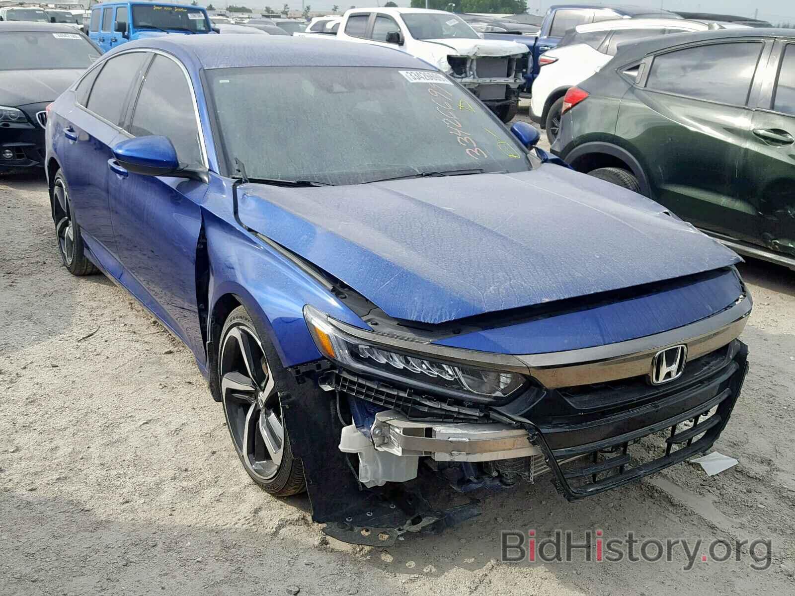 Photo 1HGCV1F3XJA137563 - HONDA ACCORD SPO 2018