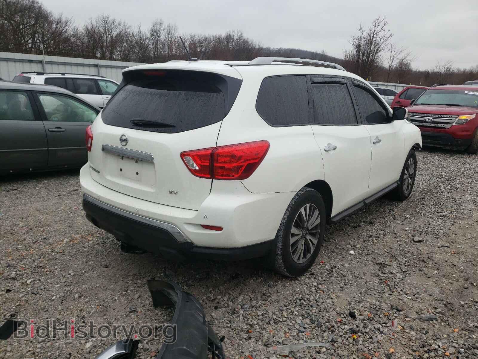 2017 NISSAN PATHFINDER - VIN: 5N1DR2MN1HC657498 - Фото 4