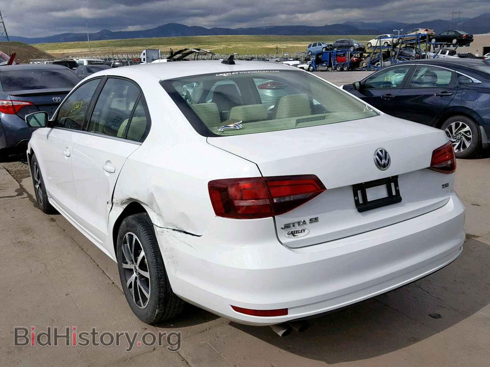 2017 VOLKSWAGEN JETTA - VIN: 3VWDB7AJ6HM386442 - Фото 3
