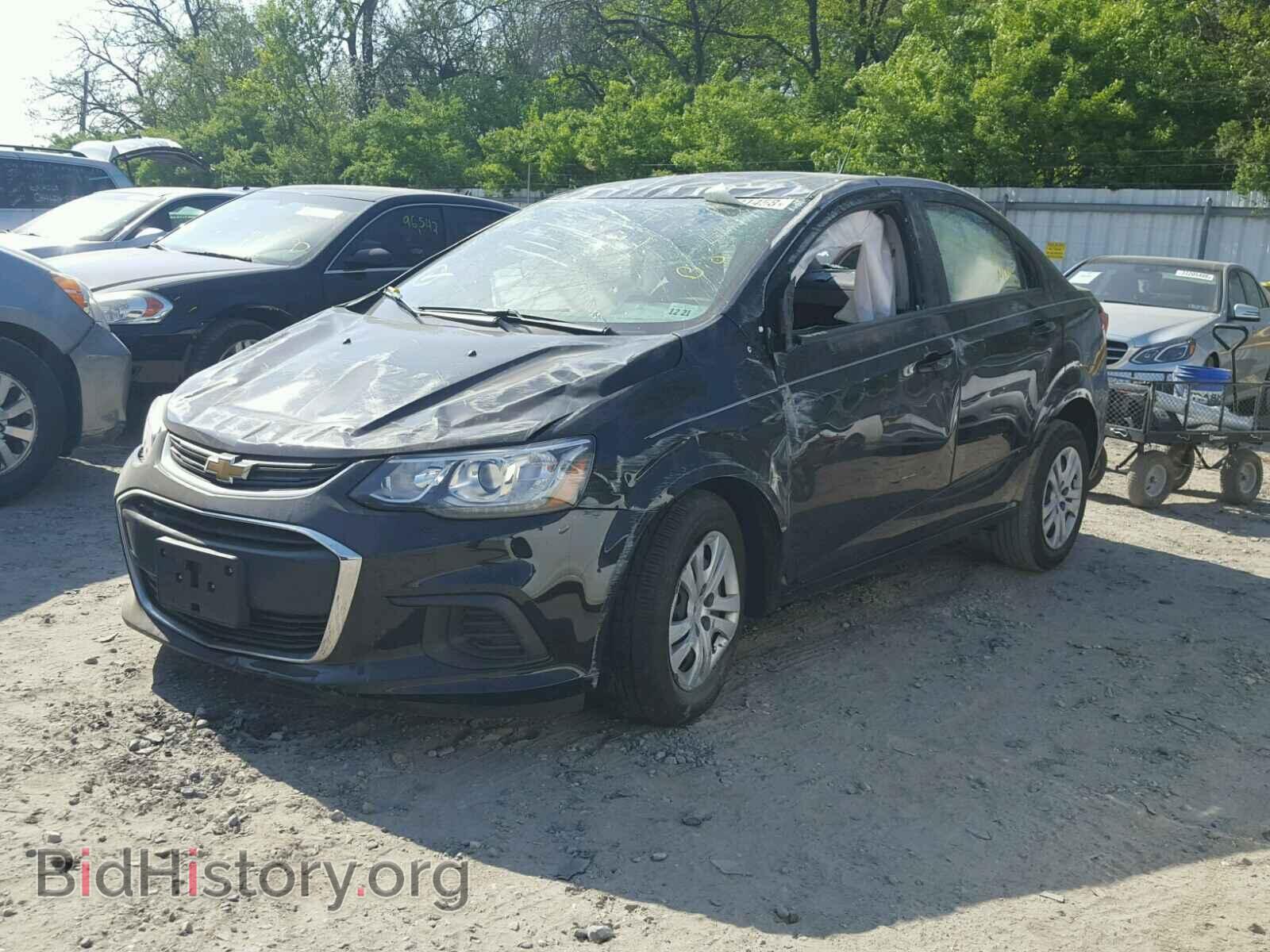 2017 CHEVROLET SONIC - VIN: 1G1JB5SG1H4133028 - Фото 2