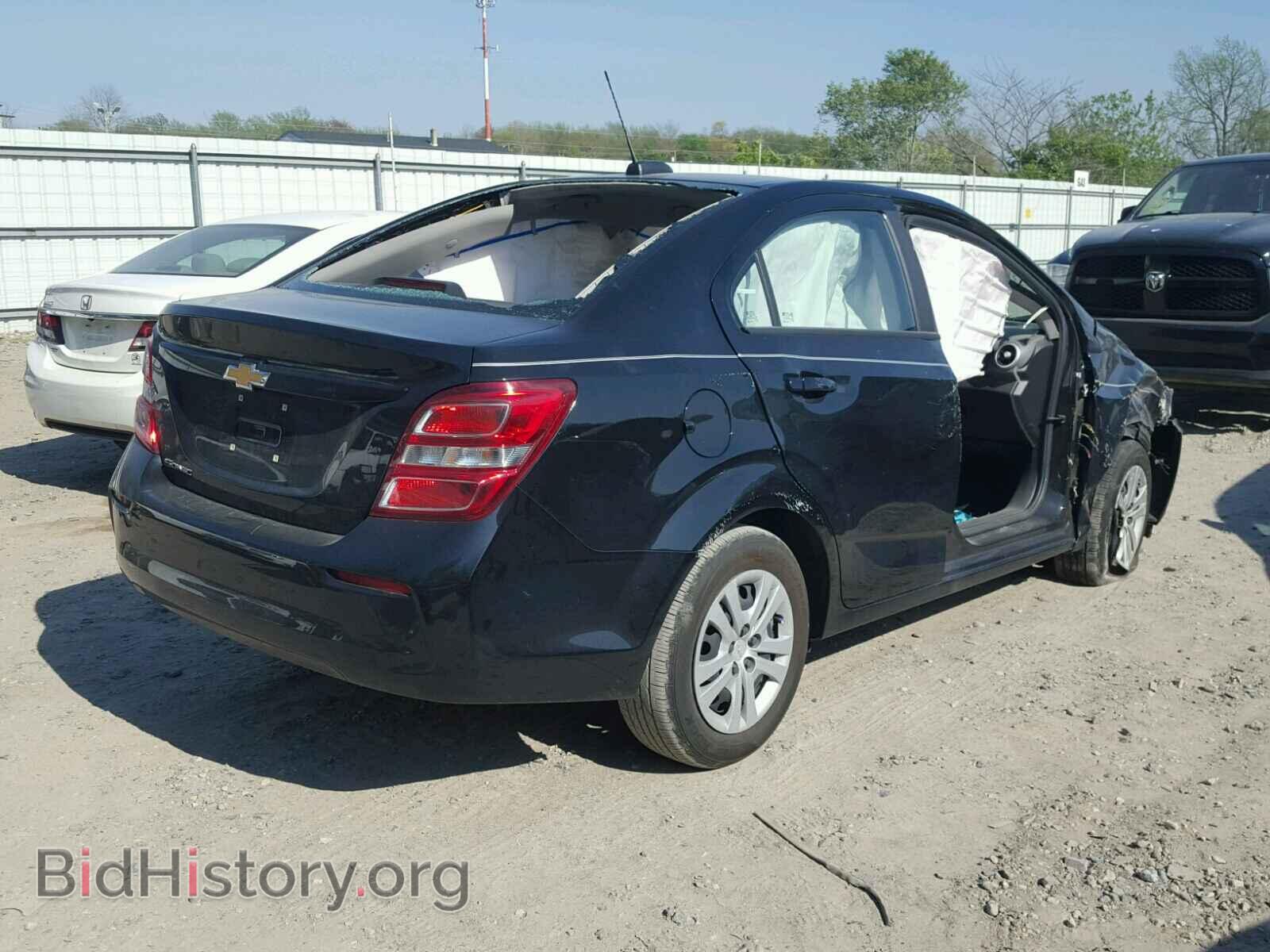 2017 CHEVROLET SONIC - VIN: 1G1JB5SG1H4133028 - Фото 4