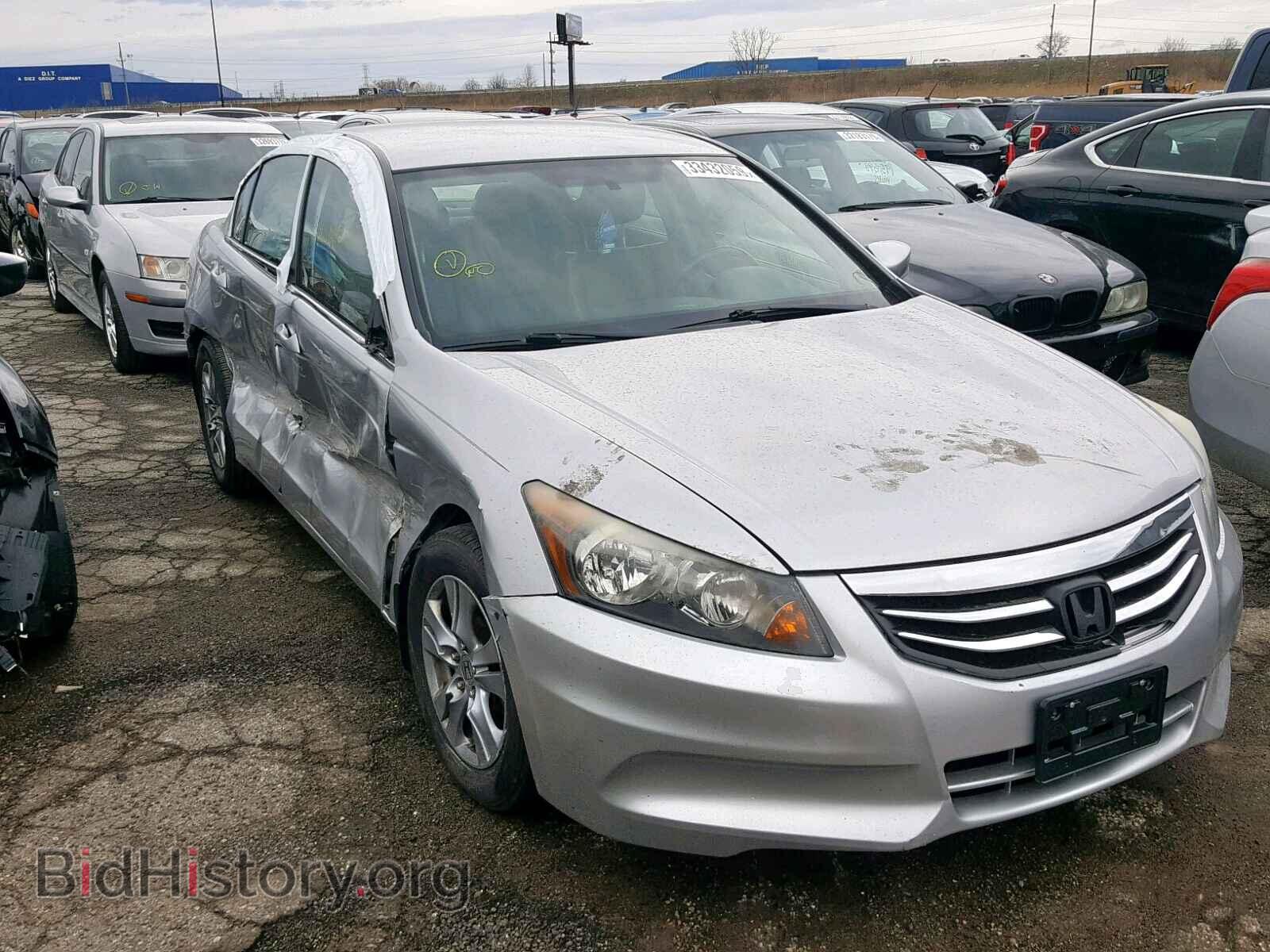 Фотография 1HGCP2F61BA127550 - HONDA ACCORD SE 2011