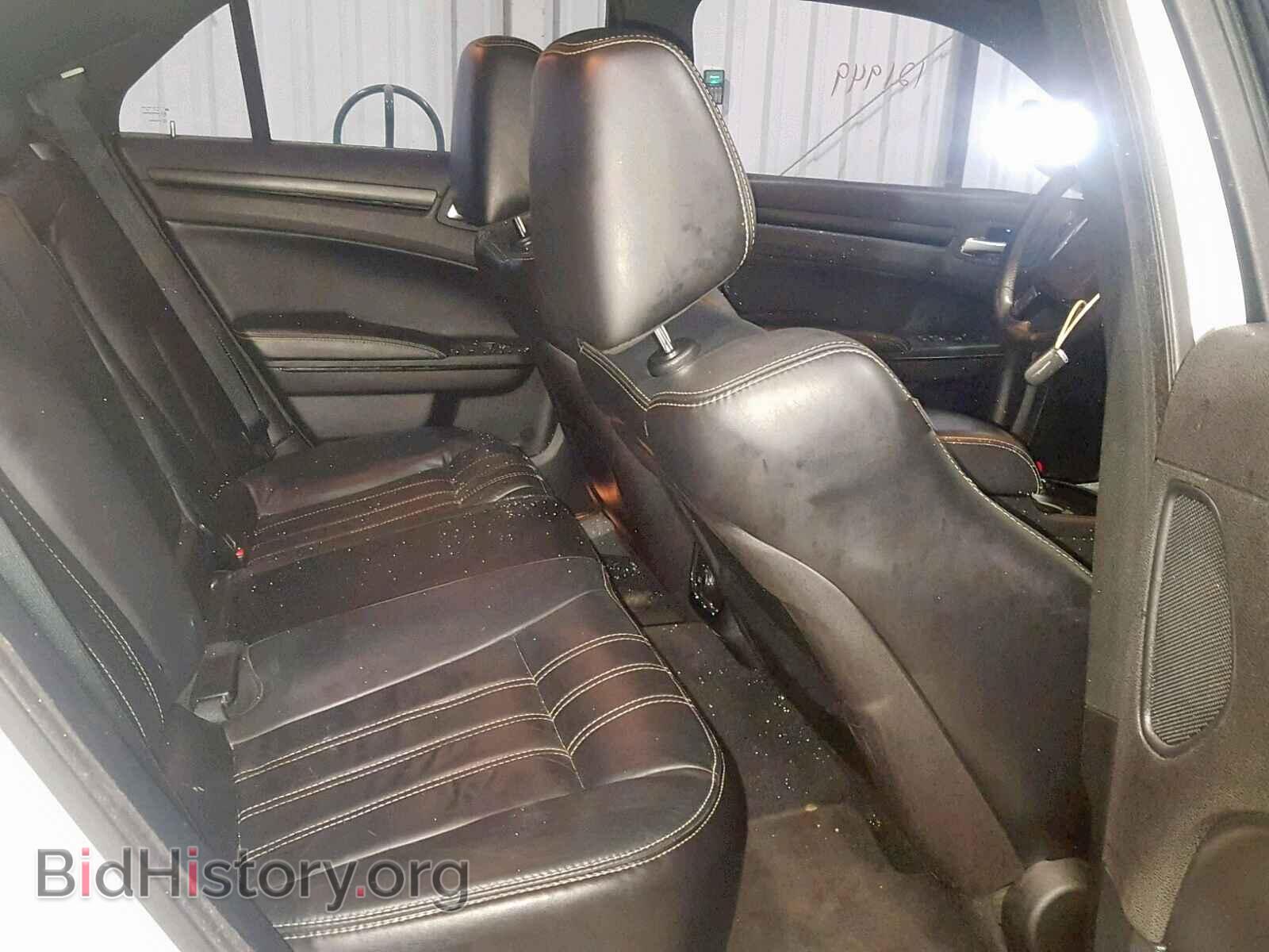 2014 CHRYSLER 300 - VIN: 2C3CCABG0EH320852 - Фото 6