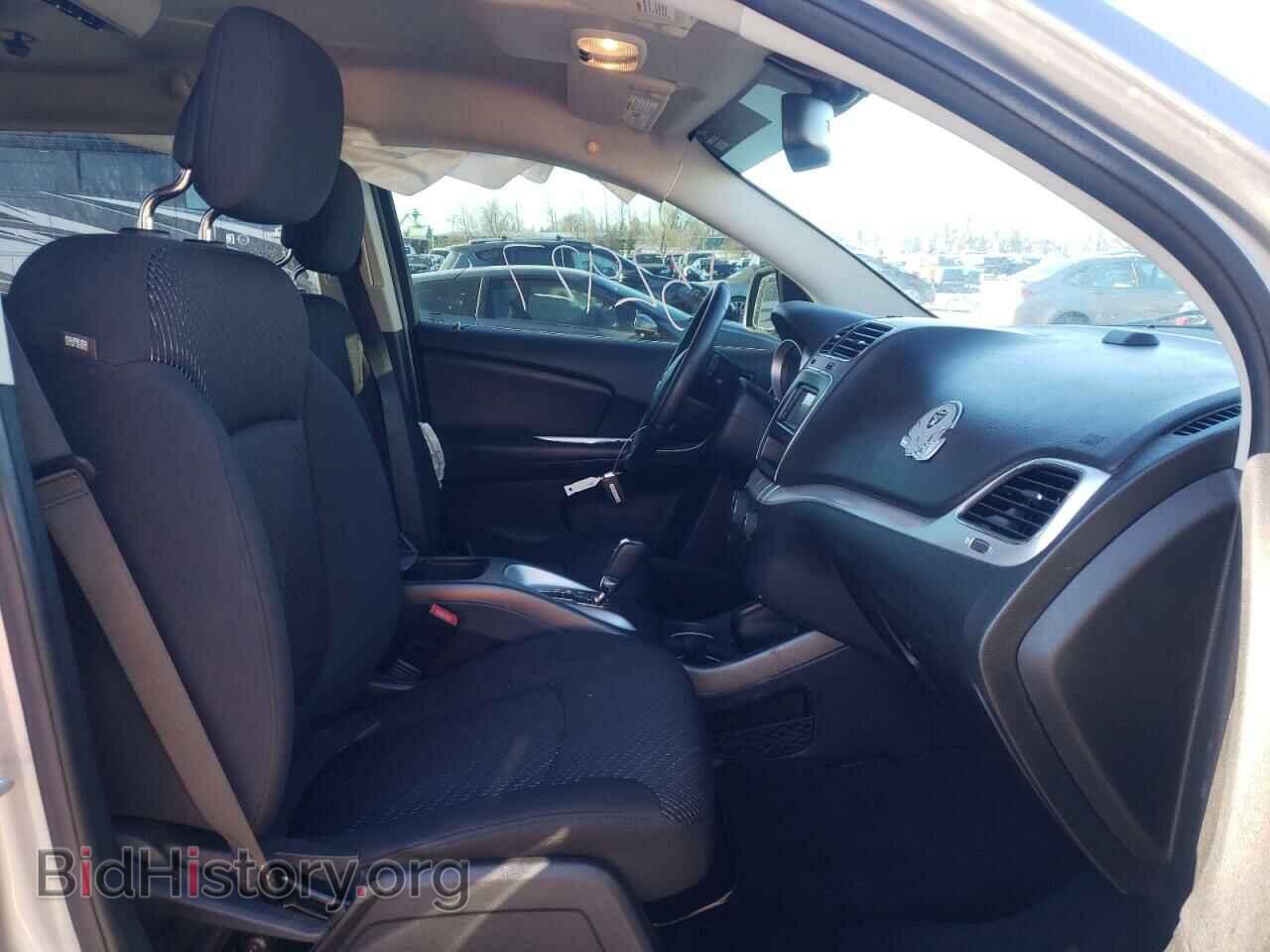 2017 DODGE JOURNEY - VIN: 3C4PDDAG6HT702893 - Фото 5
