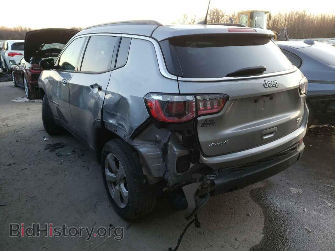 2017 JEEP COMPASS - VIN: 3C4NJDBB1HT641519 - Фото 3