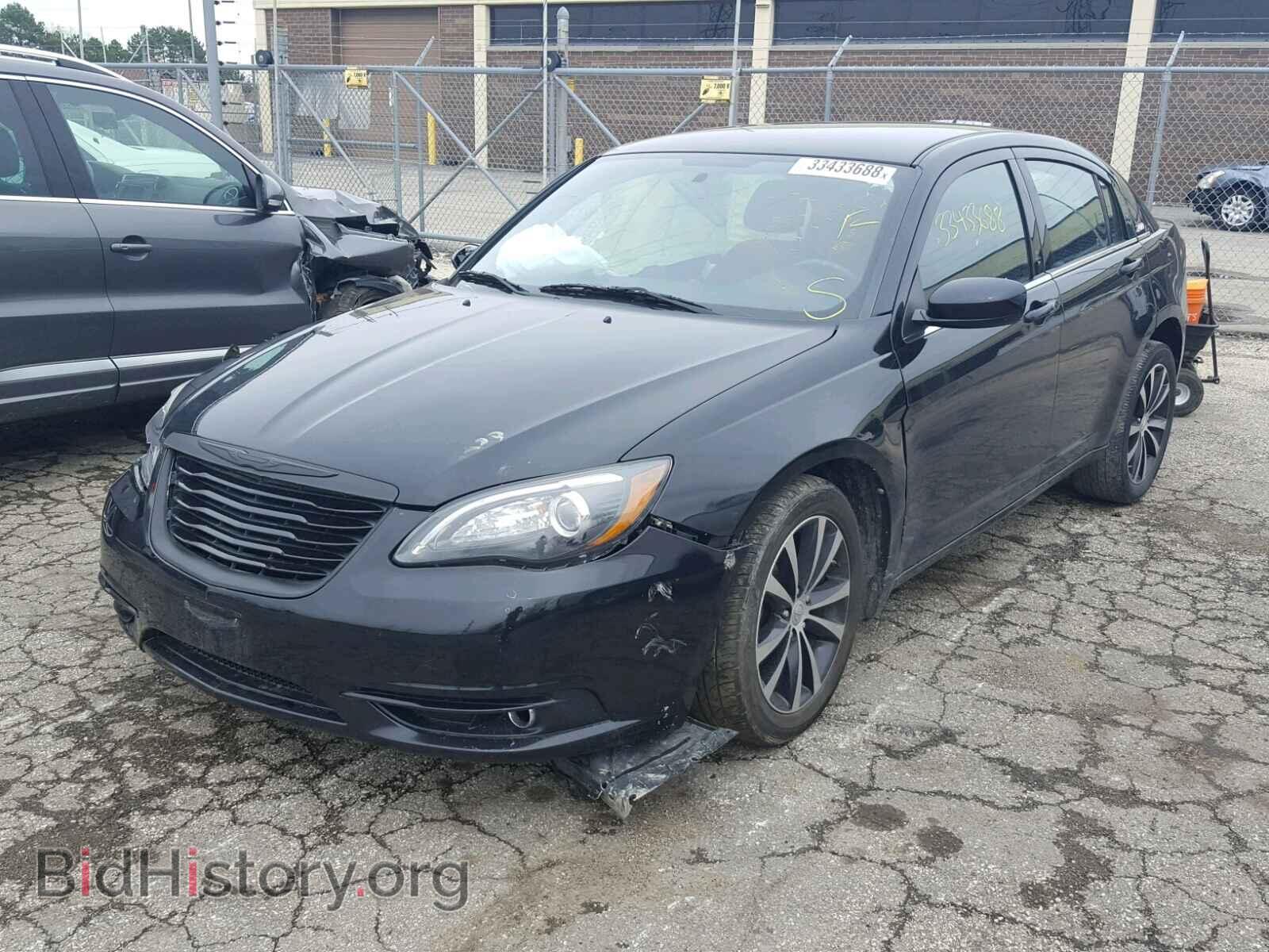 2013 CHRYSLER 200 - VIN: 1C3CCBBB9DN579789 - Фото 2