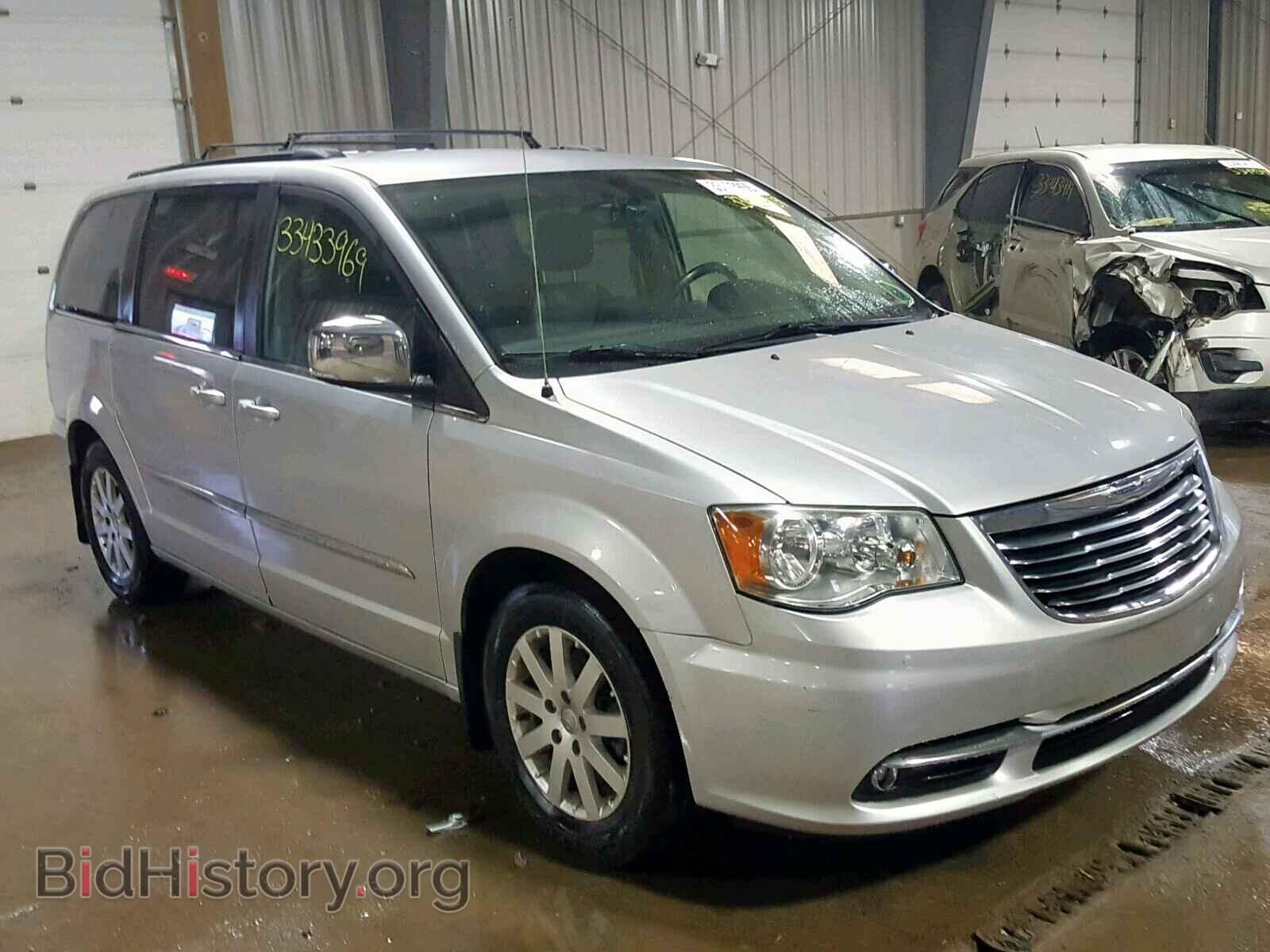 Photo 2A4RR8DG5BR747552 - CHRYSLER TOWN & COU 2011
