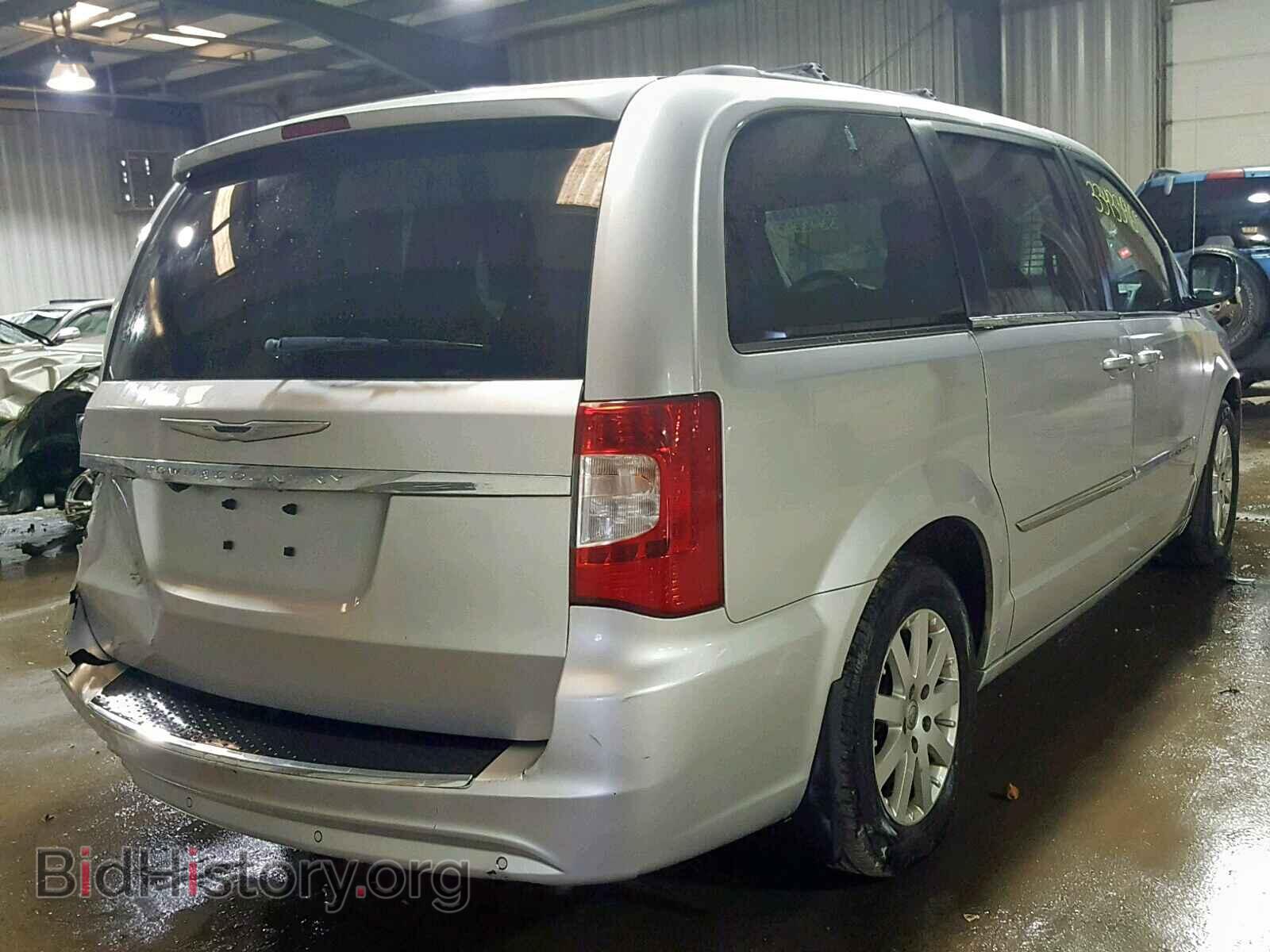 2011 CHRYSLER TOWN & COU - VIN: 2A4RR8DG5BR747552 - Photo 4