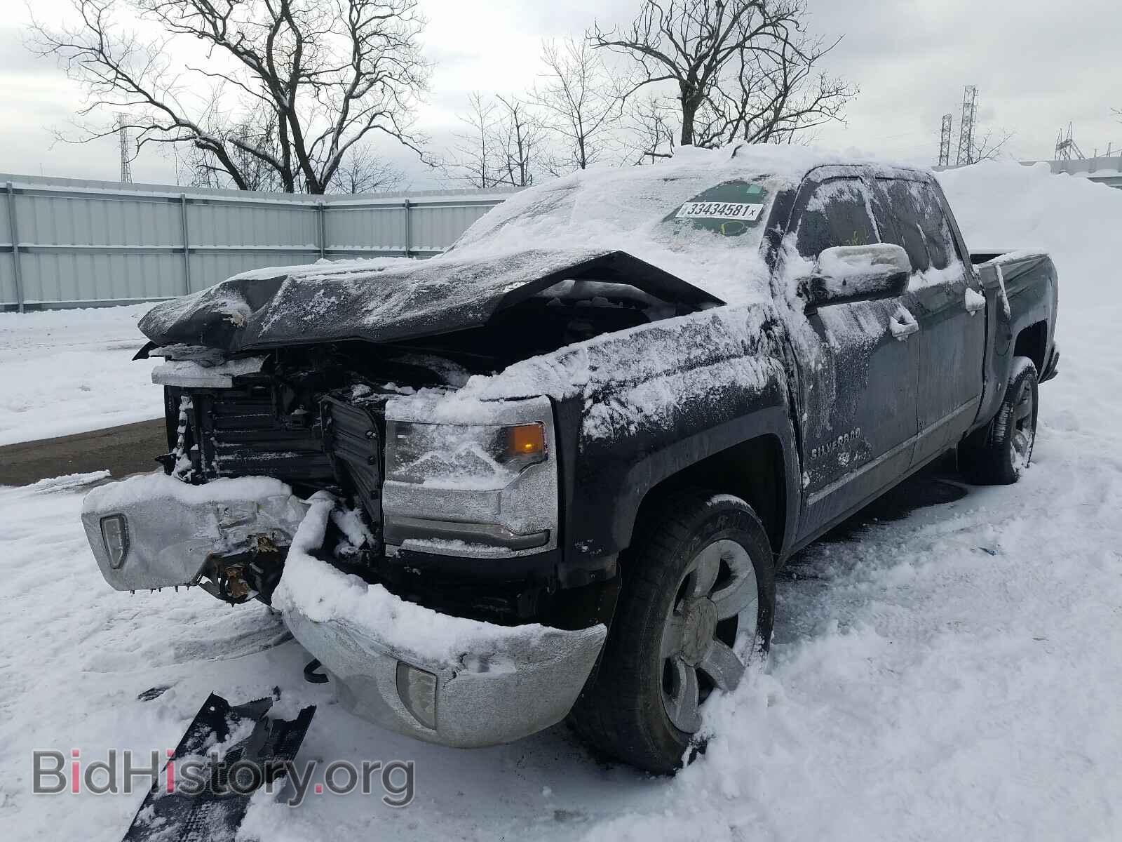 2018 CHEVROLET SILVERADO - VIN: 3GCUKSECXJG631409 - Фото 2