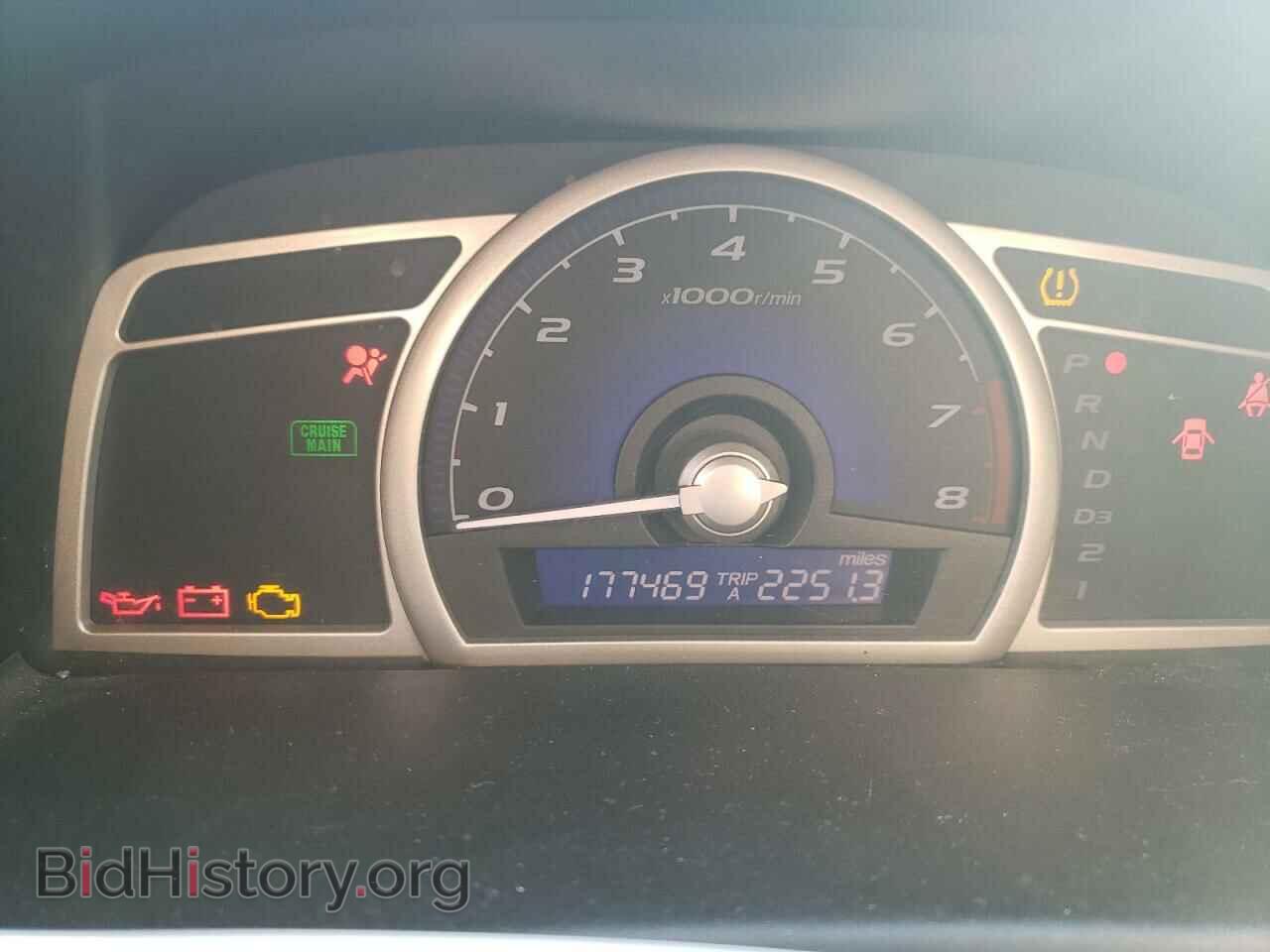2010 HONDA CIVIC - VIN: 19XFA1F5XAE067634 - Фото 8