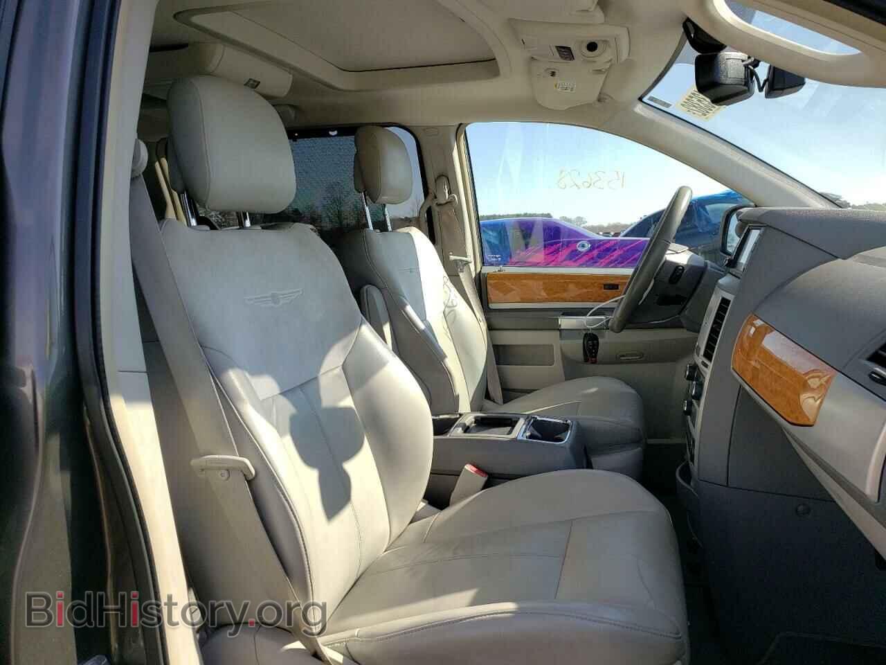 2010 CHRYSLER MINIVAN - VIN: 2A4RR7DX3AR358109 - Фото 5