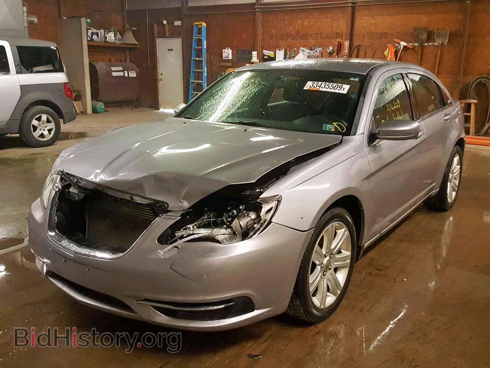 2013 CHRYSLER 200 - VIN: 1C3CCBAB8DN765194 - Photo 2