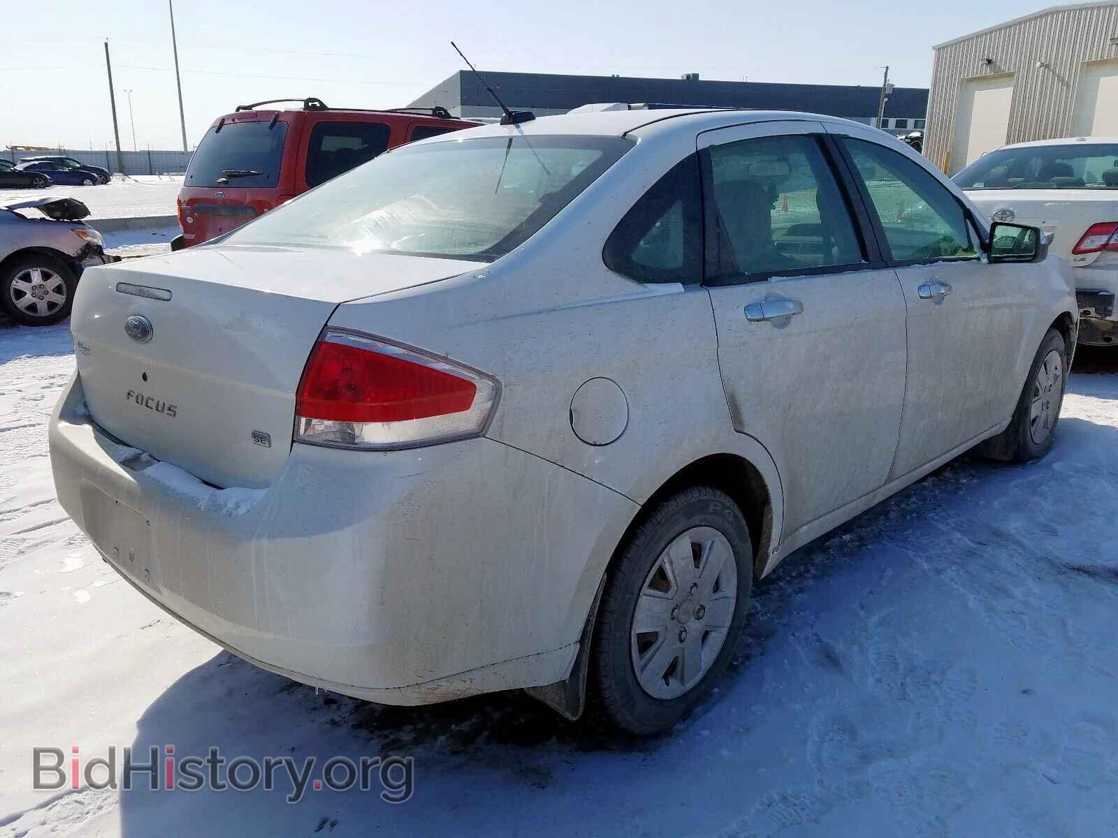 2008 FORD FOCUS - VIN: 1FAHP34N28W240381 - Фото 4