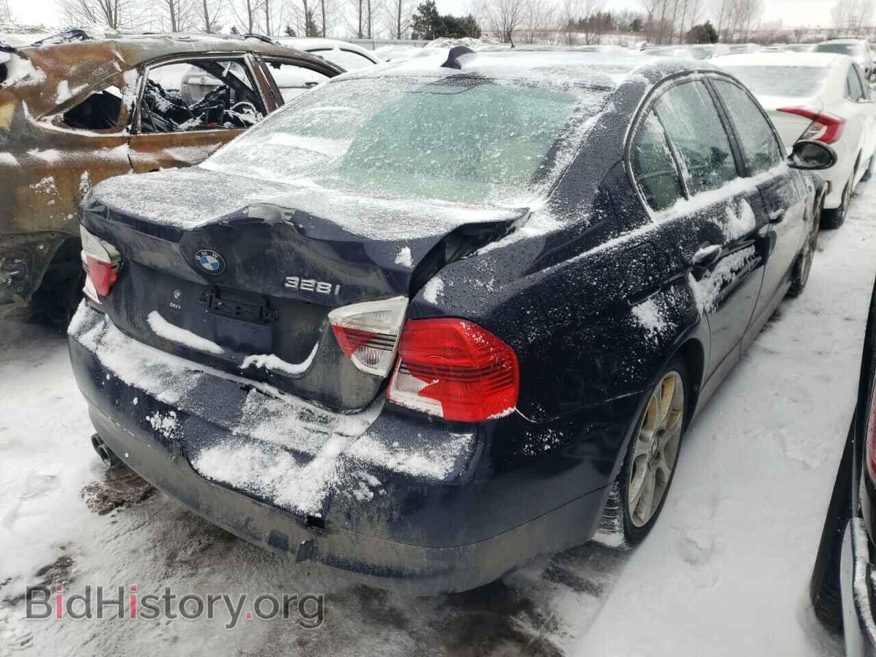2007 BMW 3 SERIES - VIN: WBAVA33527PG39672 - Фото 4
